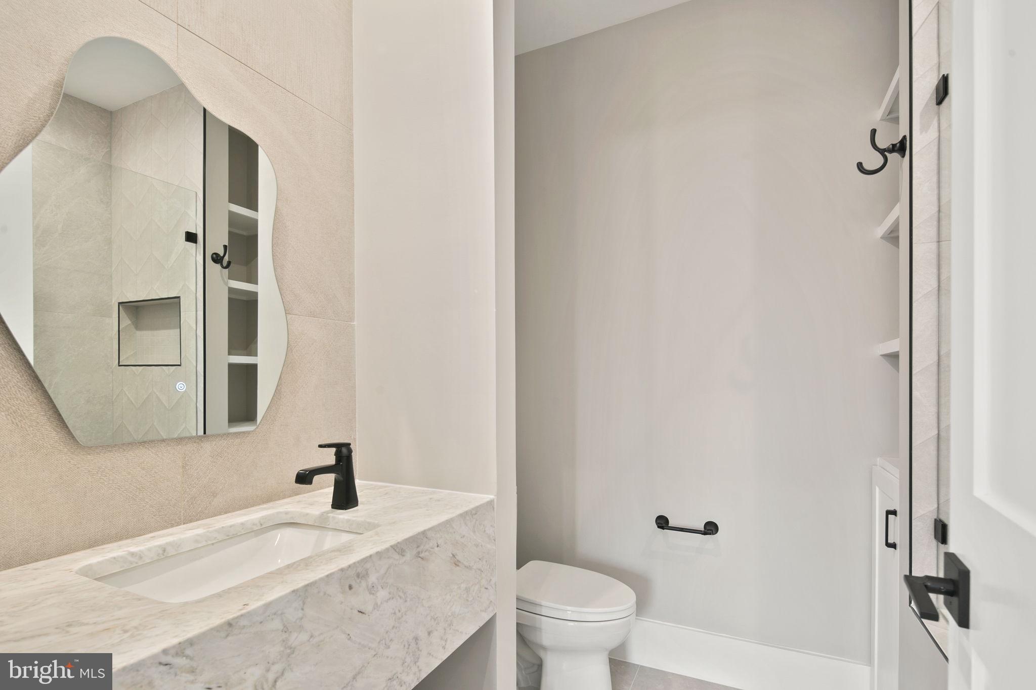 ARLINGWOOD - Residential