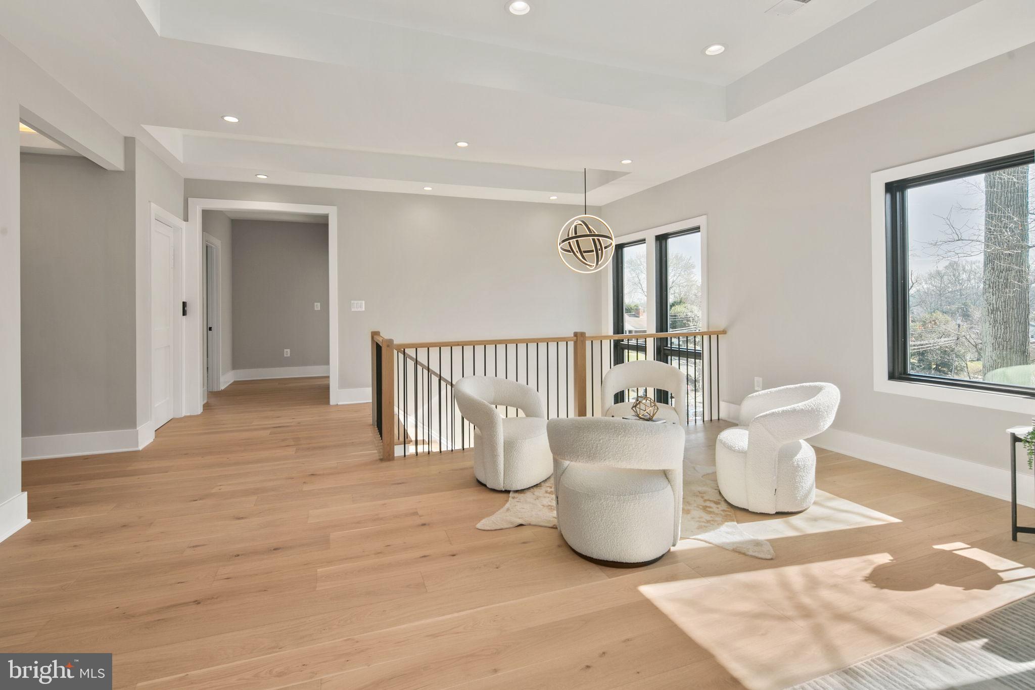 ARLINGWOOD - Residential