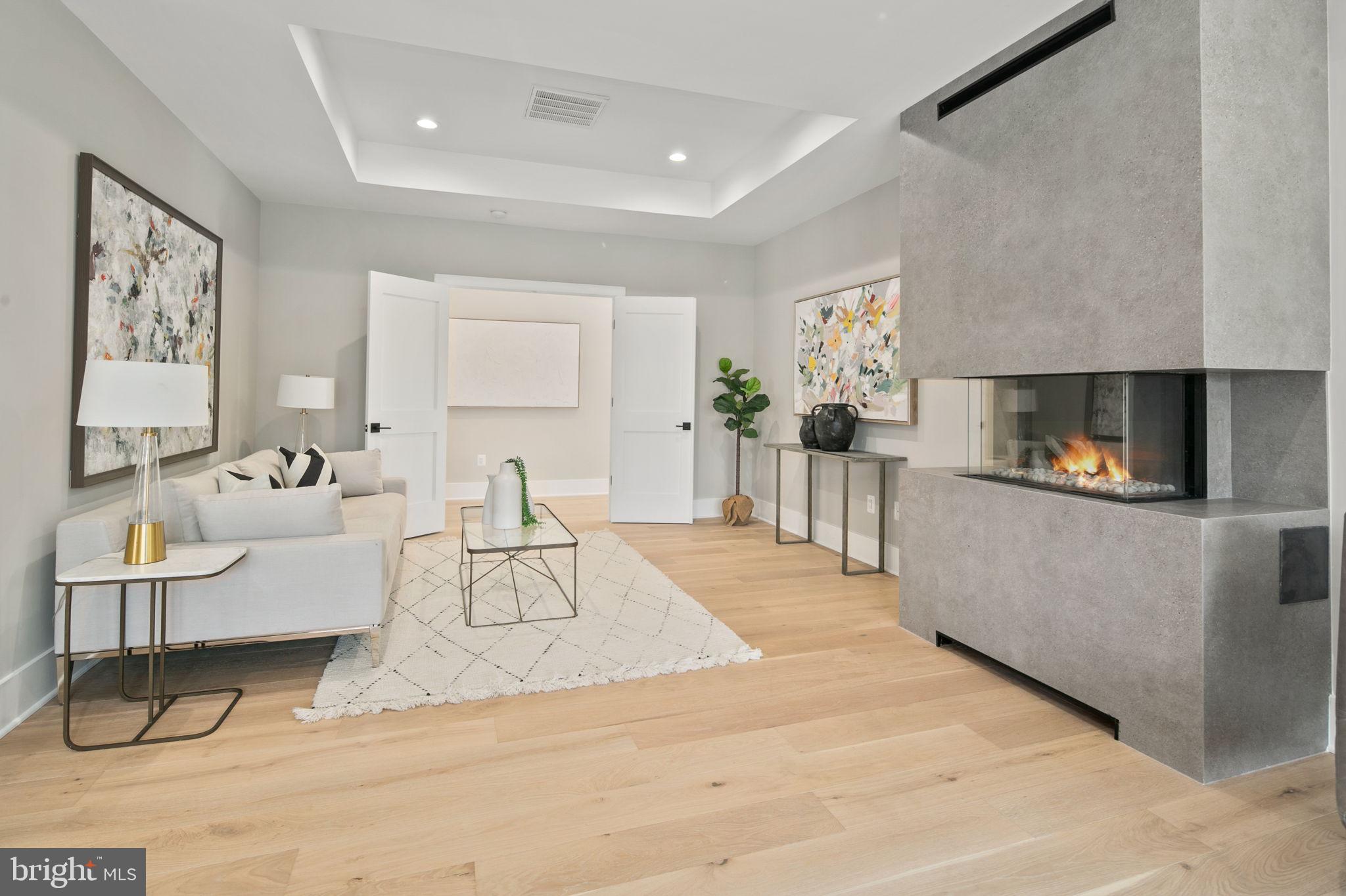 ARLINGWOOD - Residential