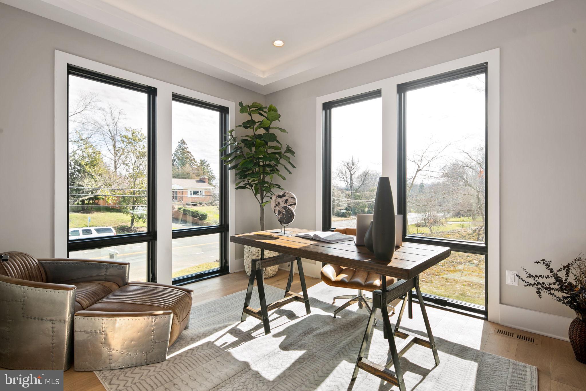 ARLINGWOOD - Residential