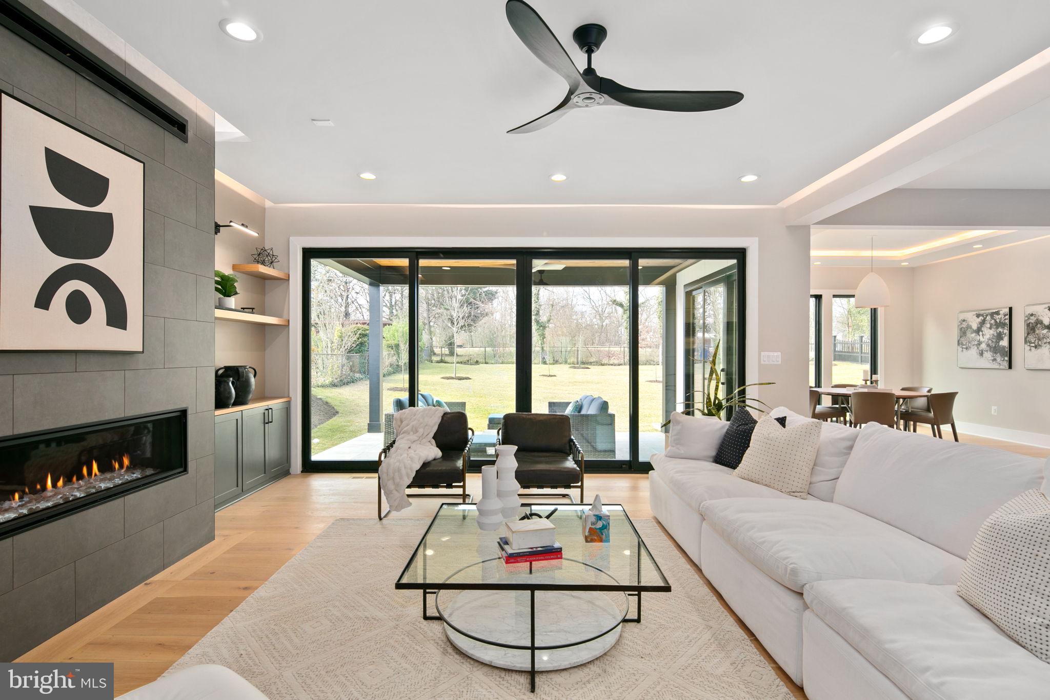 ARLINGWOOD - Residential