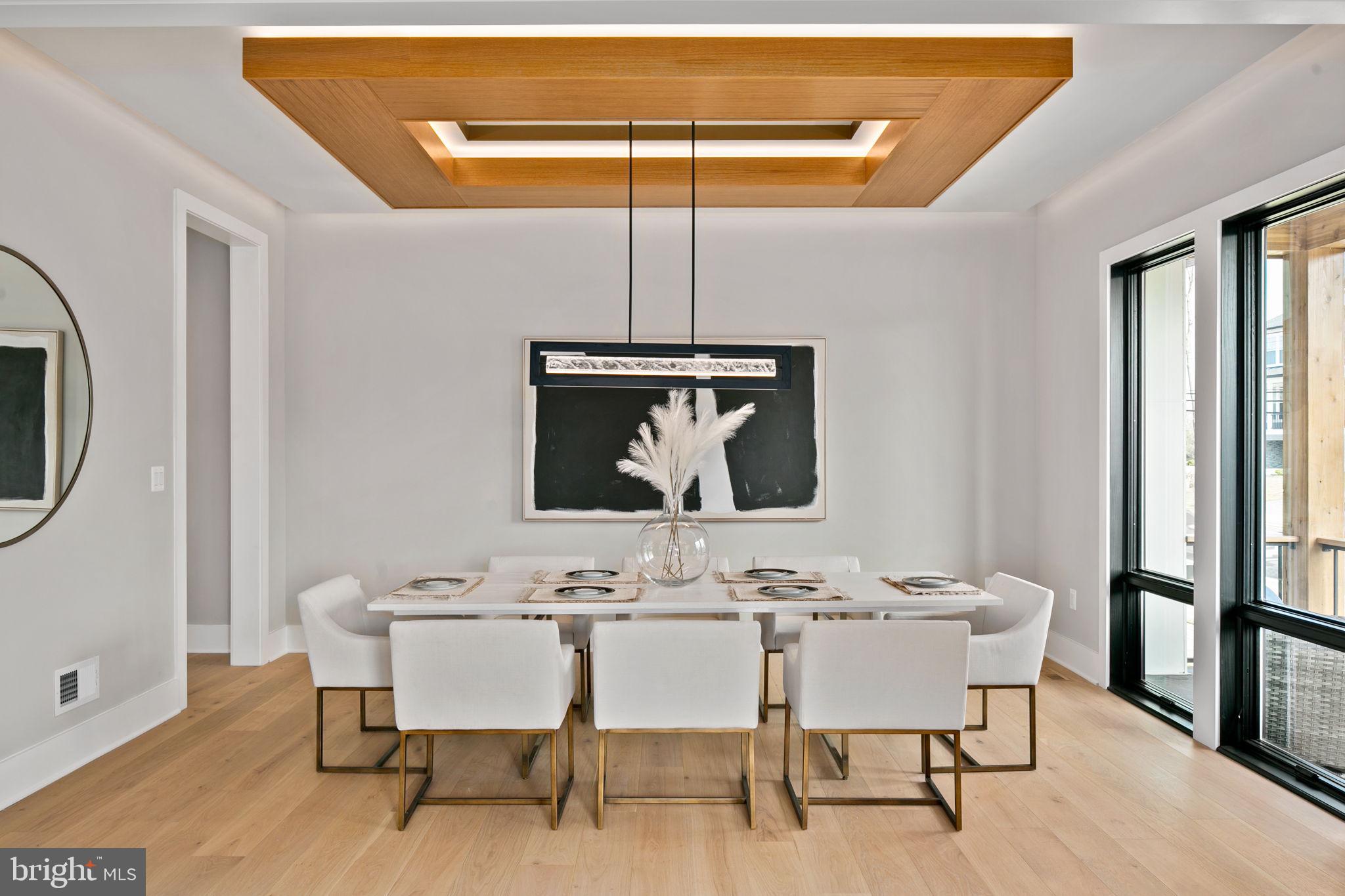 ARLINGWOOD - Residential