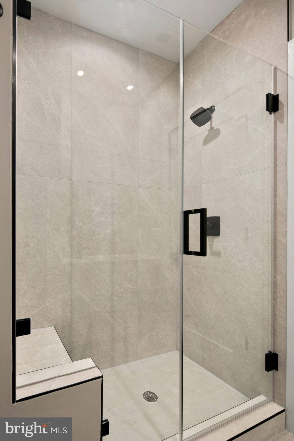 ARLINGWOOD - Residential