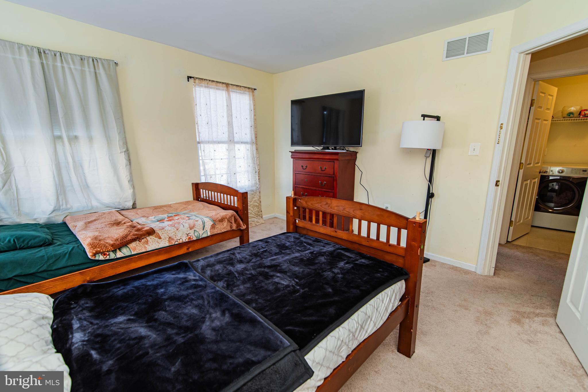 HEATHER MEADOWS - Residential