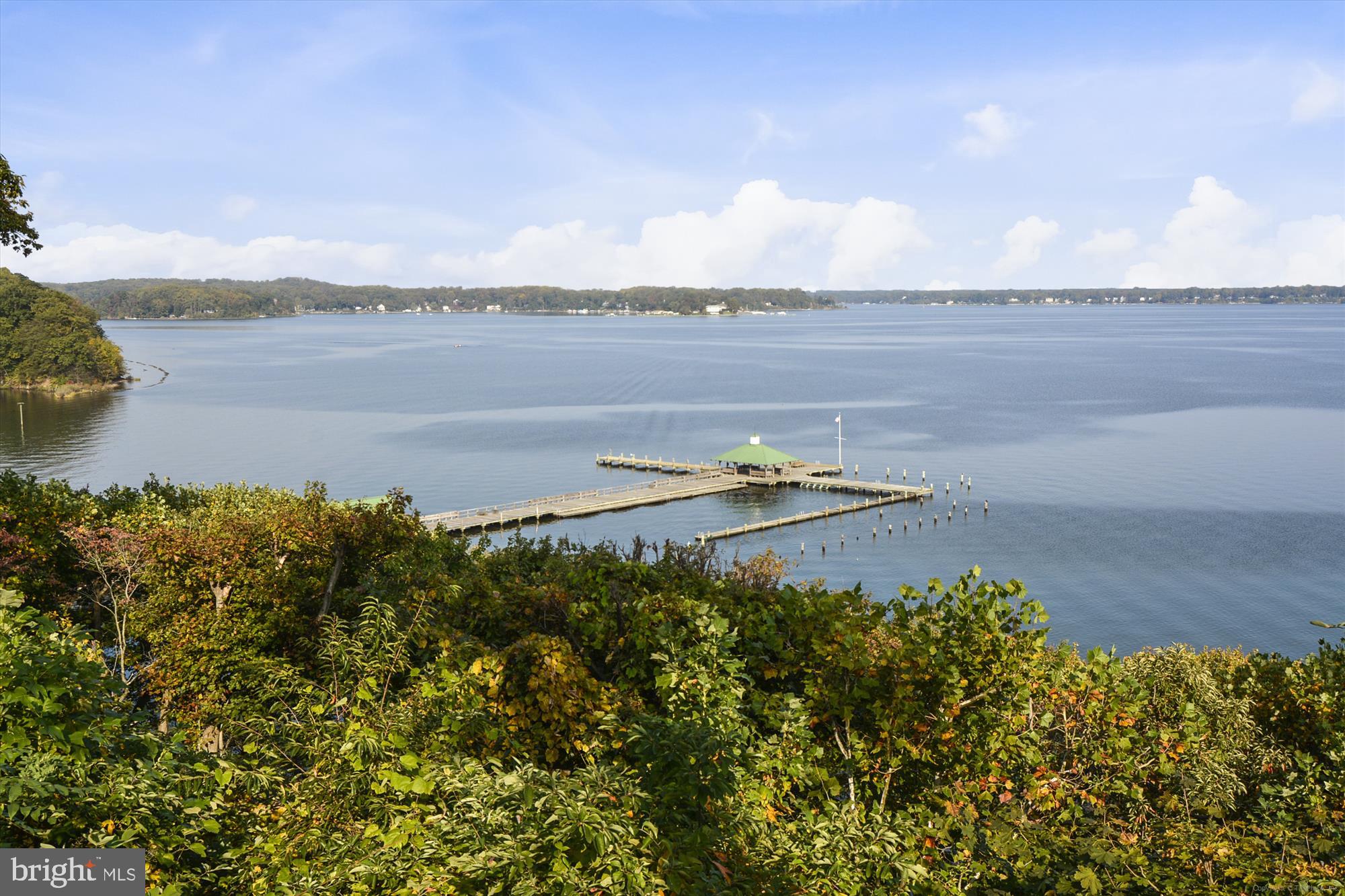 SHERWOOD FOREST - Residential