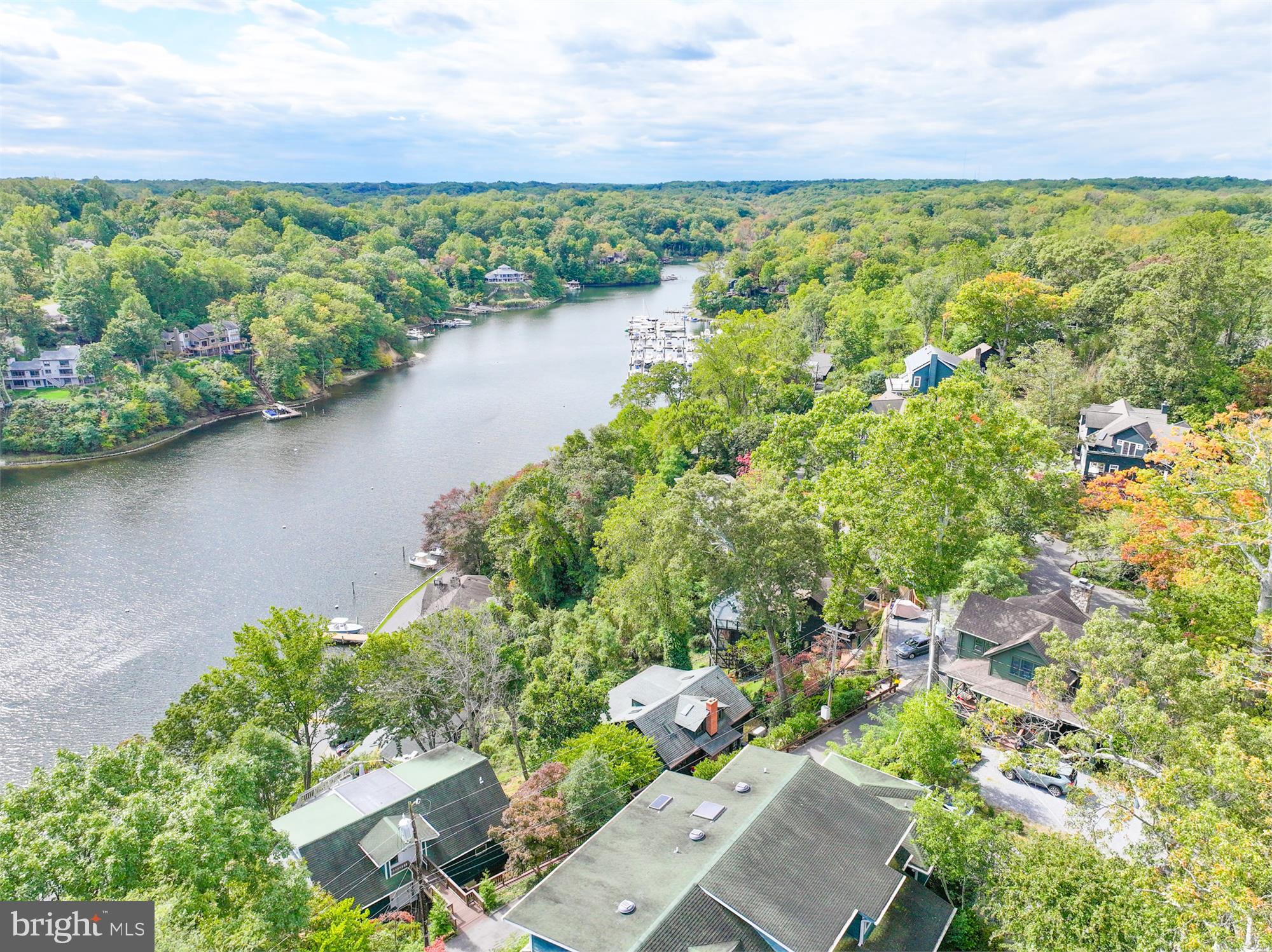 SHERWOOD FOREST - Residential