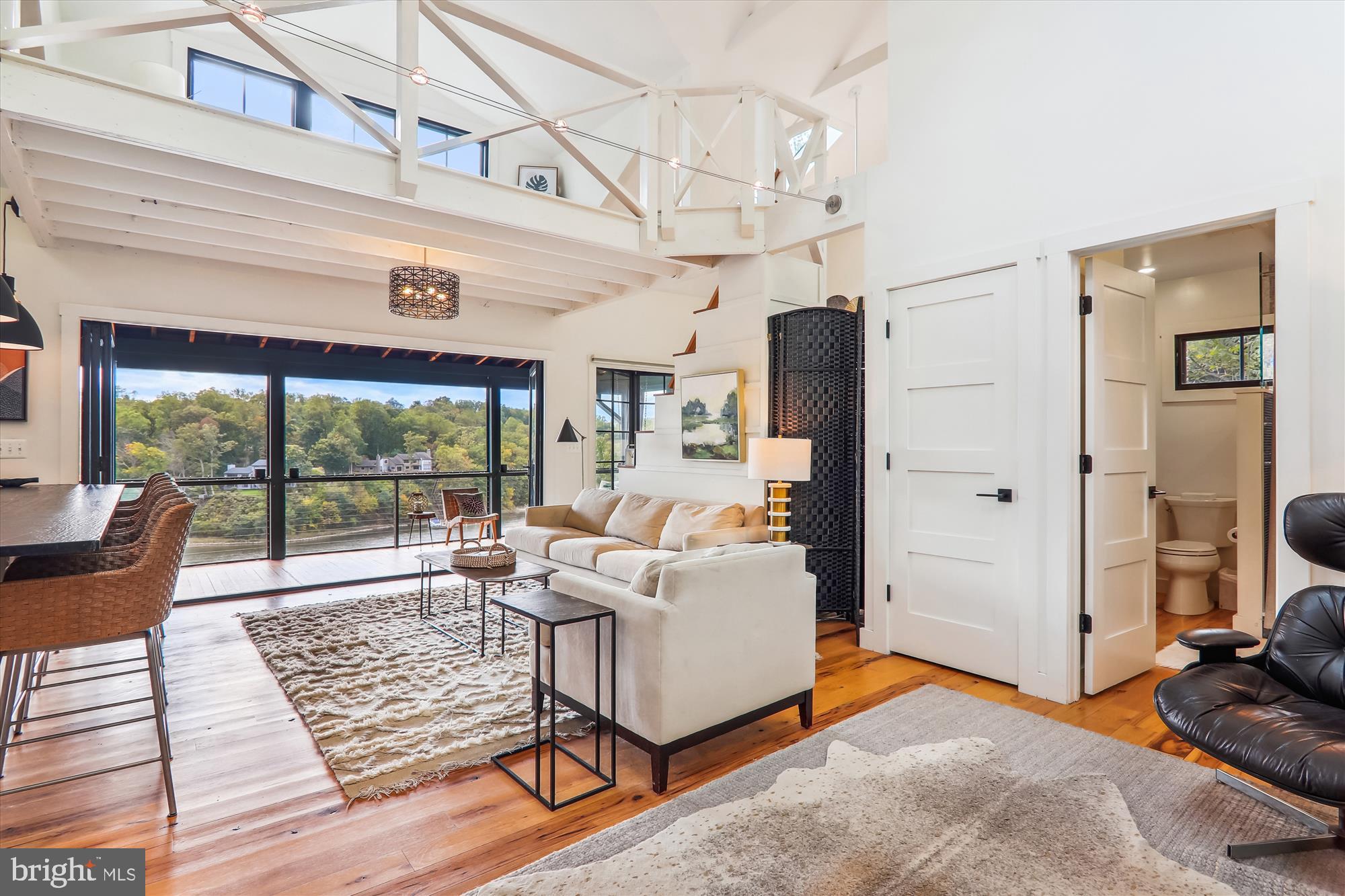 SHERWOOD FOREST - Residential