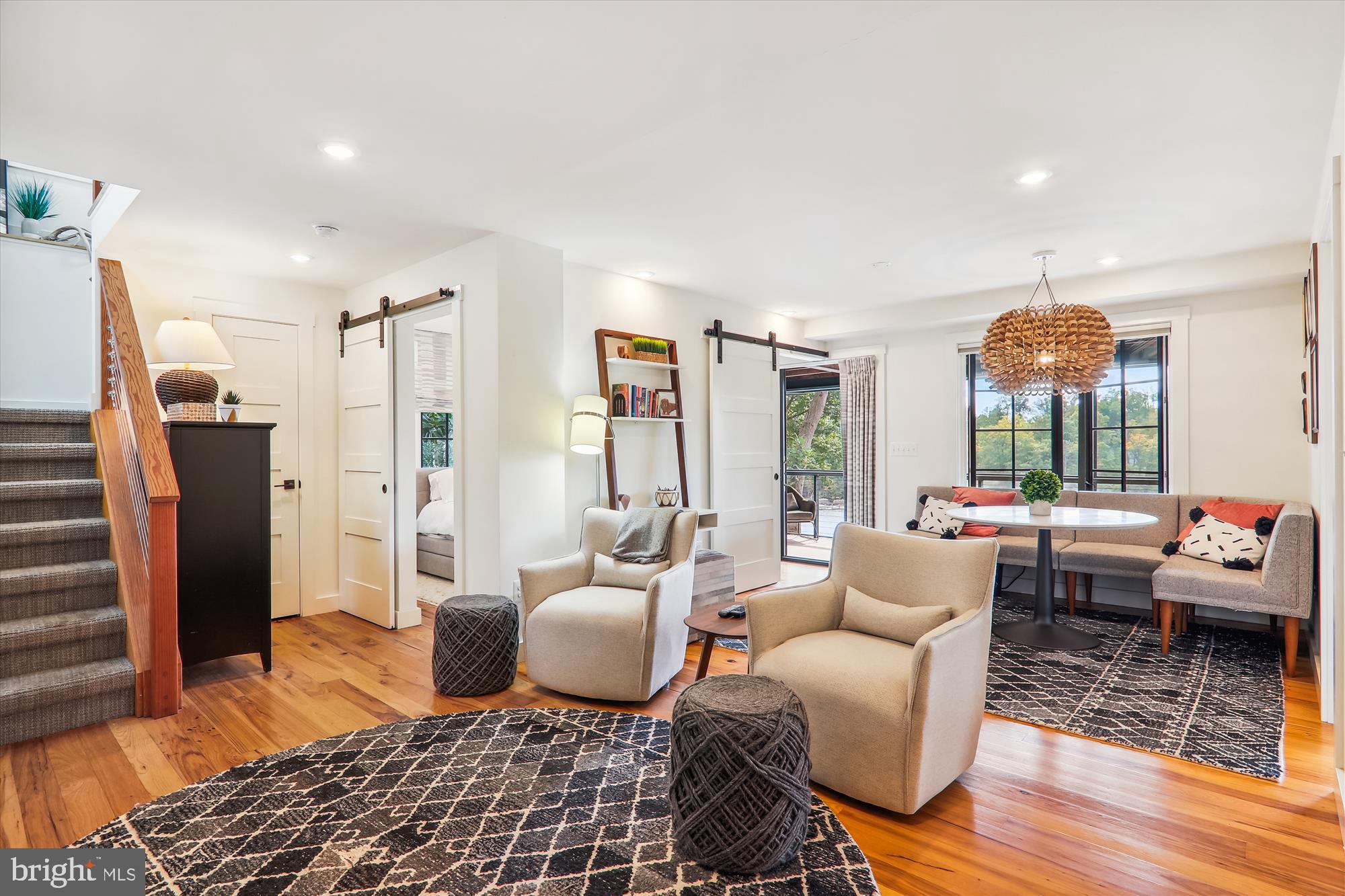 SHERWOOD FOREST - Residential