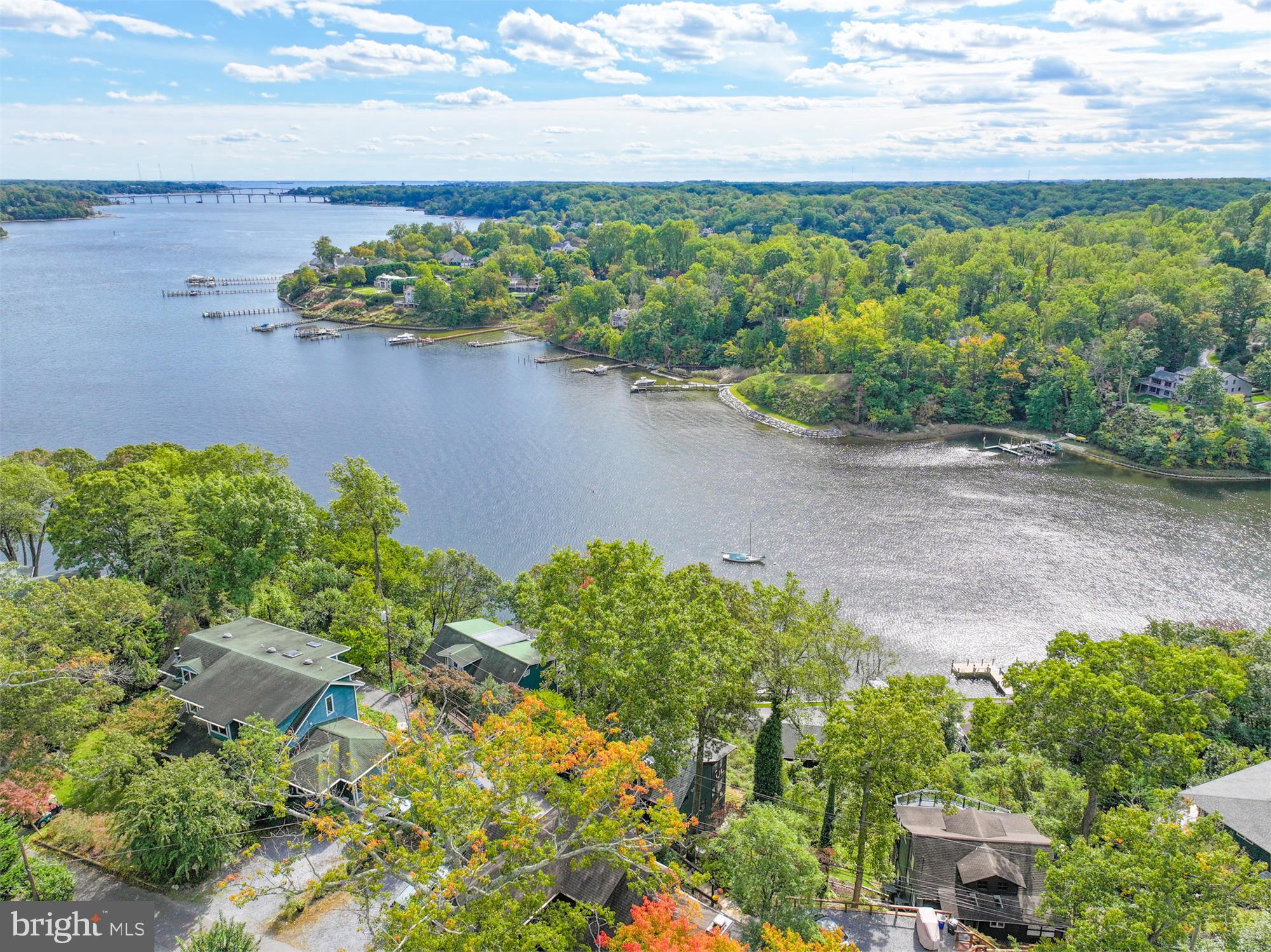 SHERWOOD FOREST - Residential