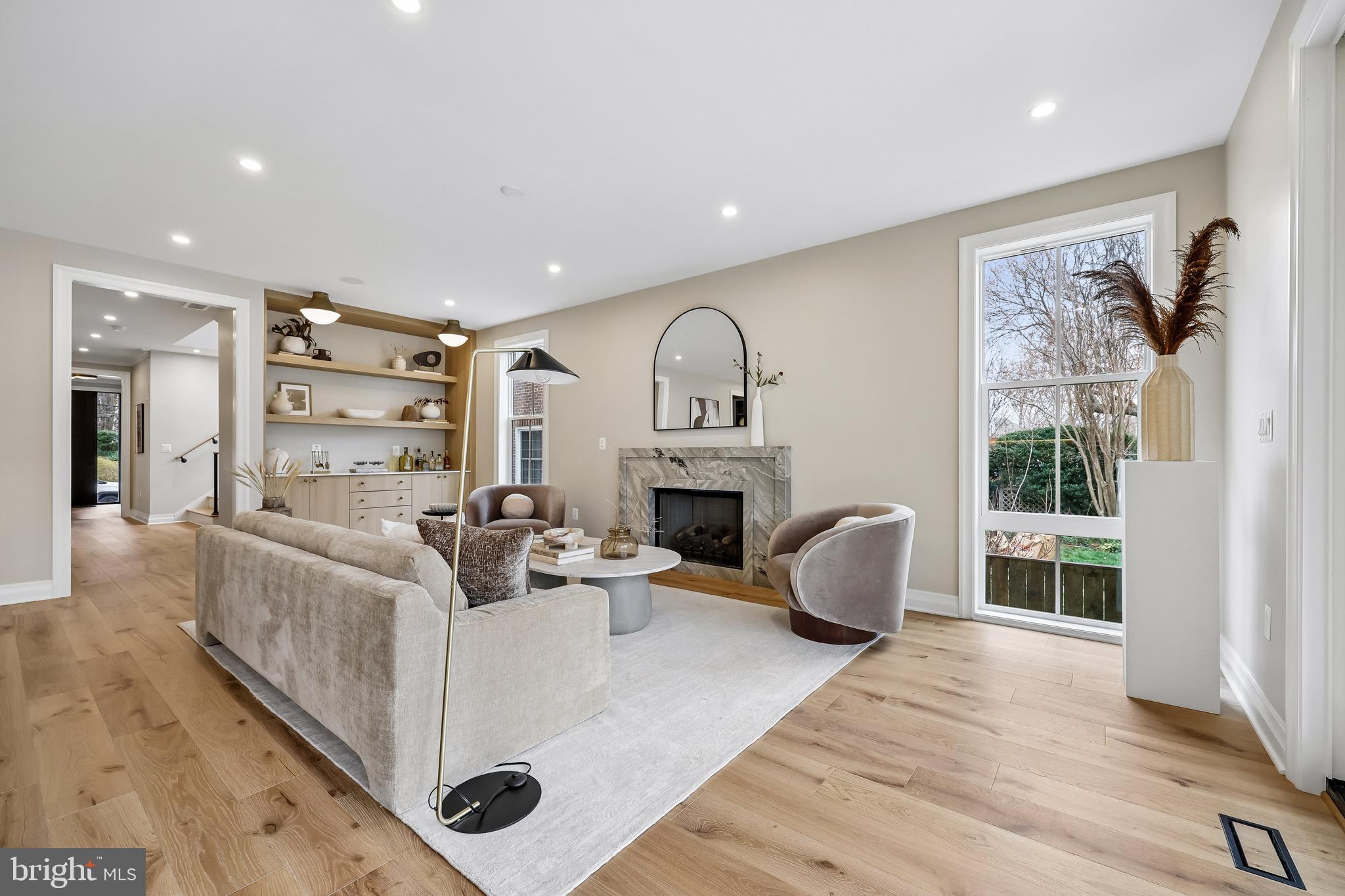 BARNABY WOODS - Residential