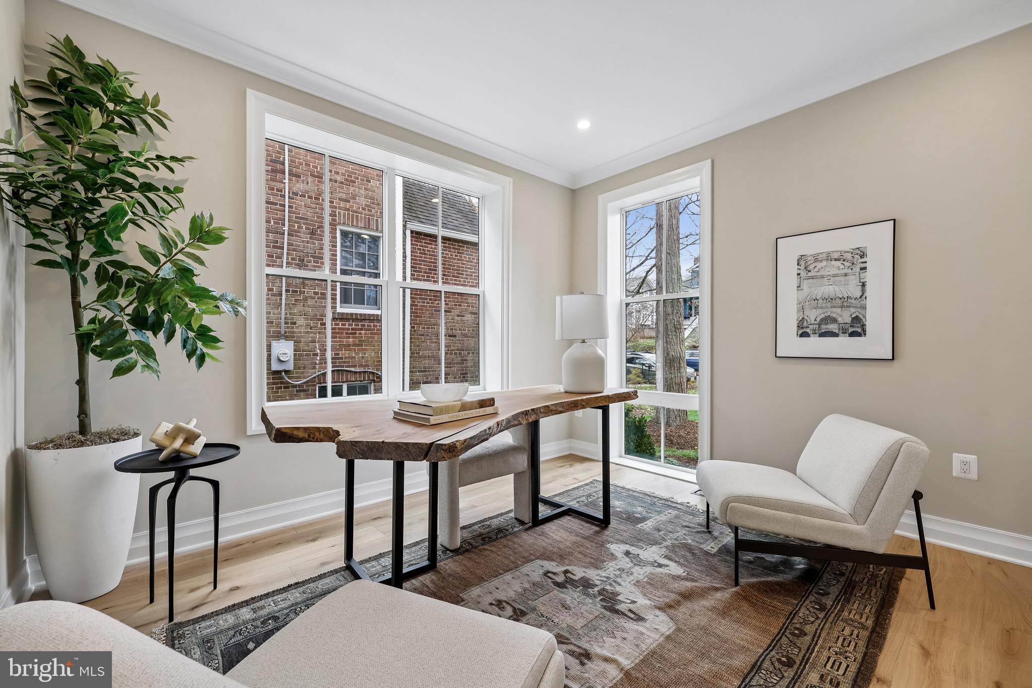 BARNABY WOODS - Residential
