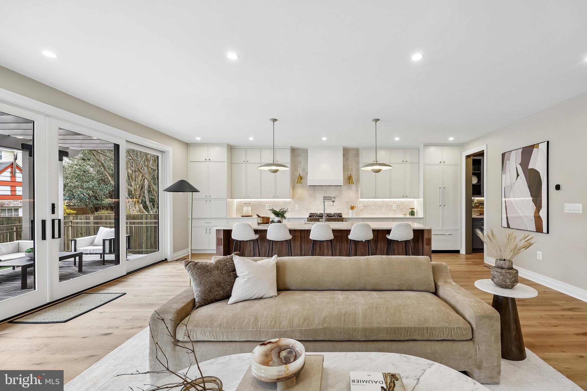 BARNABY WOODS - Residential