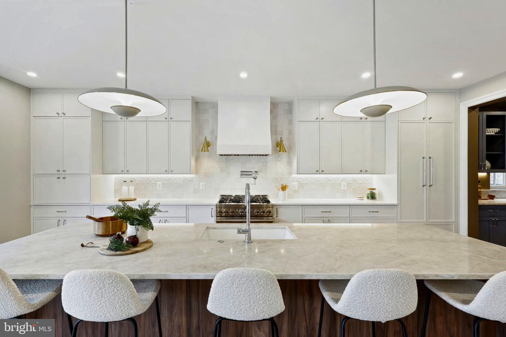 BARNABY WOODS - Residential