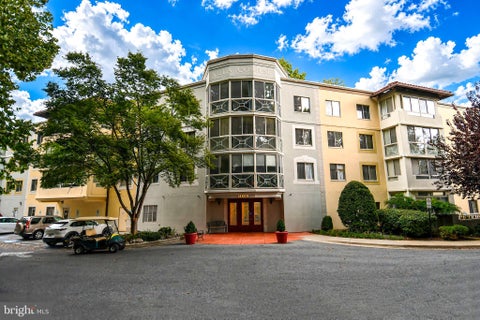 Photo of 14809 Pennfield Circle #415, SILVER SPRING, MD 20906 (MLS # MDMC2252624)