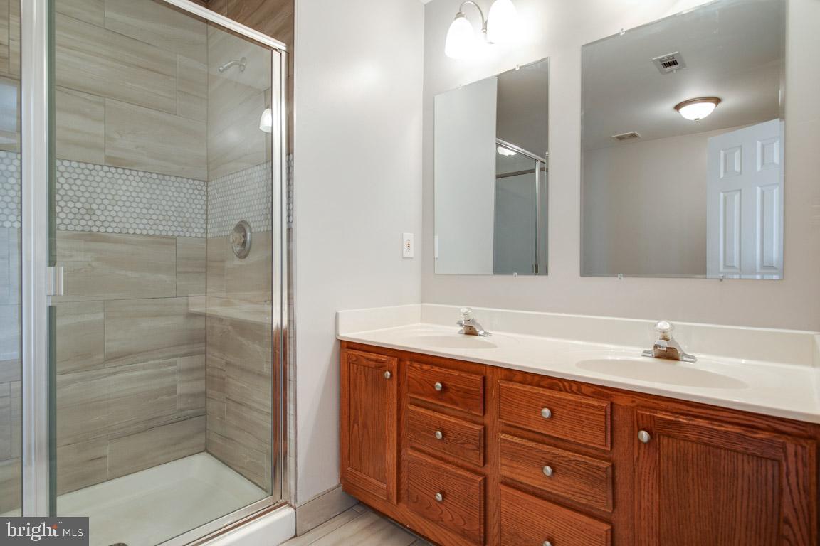 DALE CITY - Residential