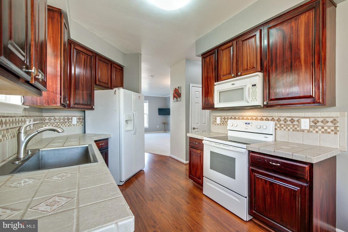 DALE CITY - Residential