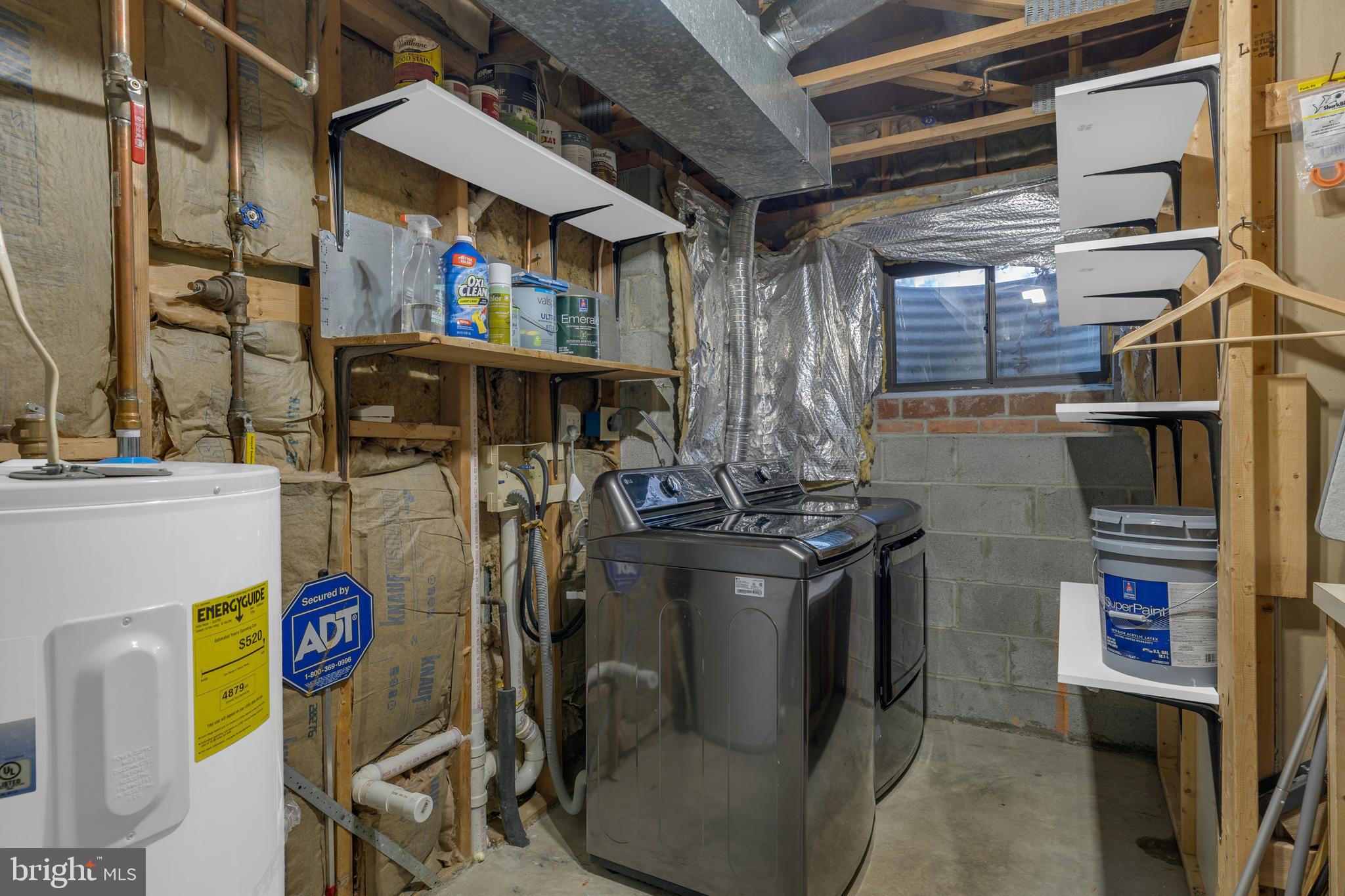 SPRINGFIELD OAKS - Residential