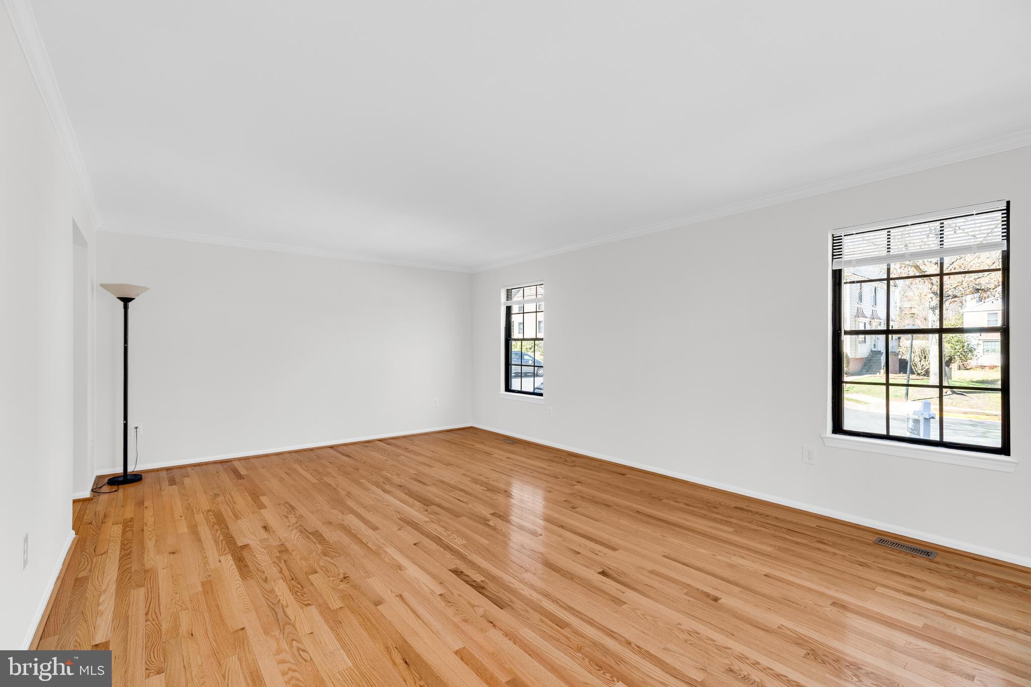 SPRINGFIELD OAKS - Residential