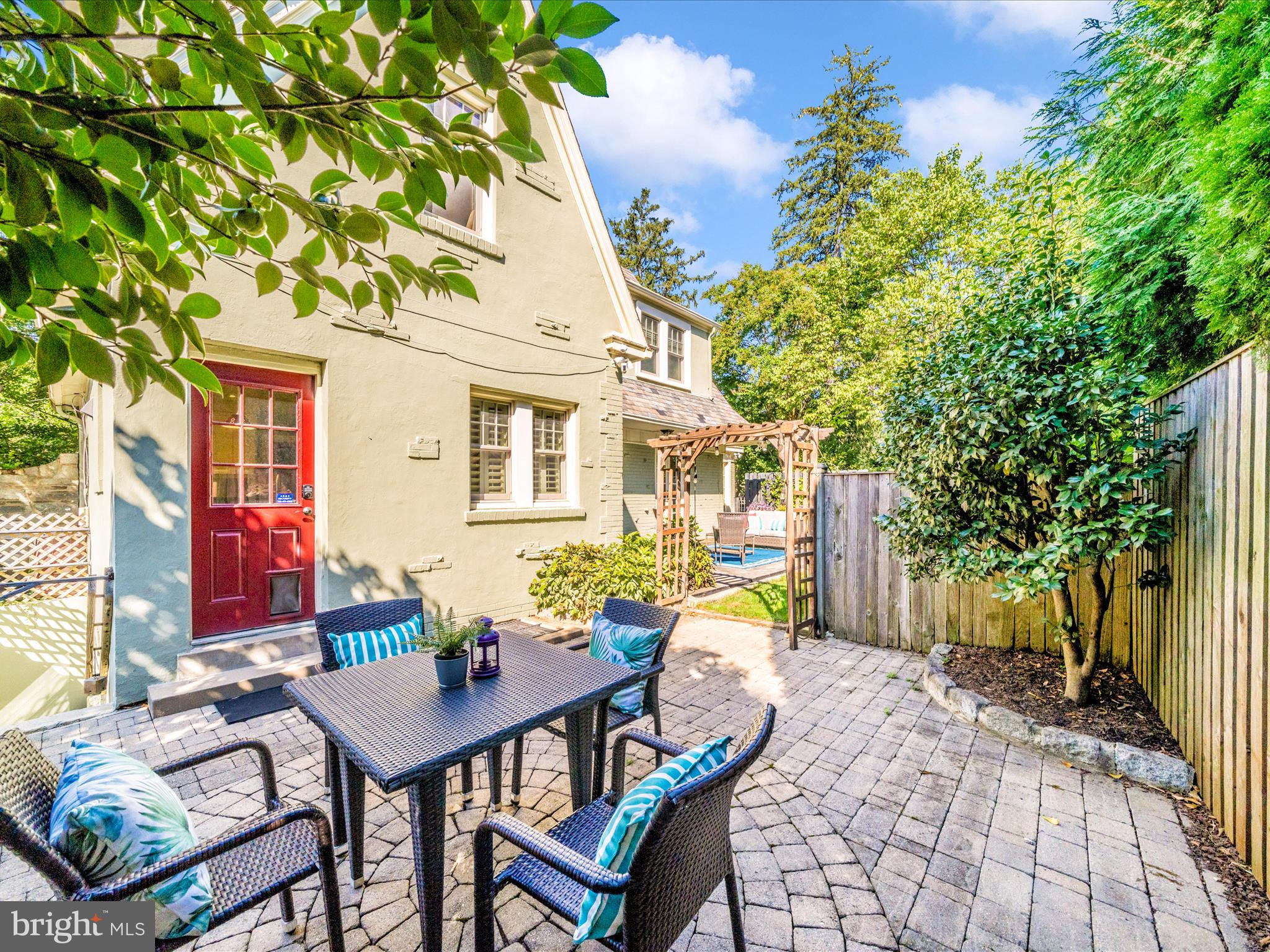 CHEVY CHASE - Residential