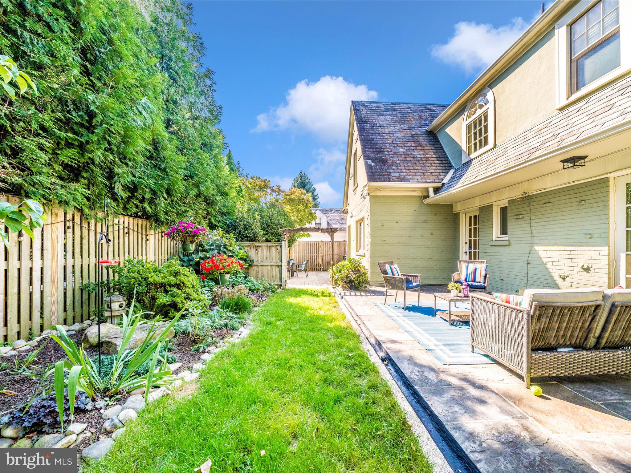 CHEVY CHASE - Residential