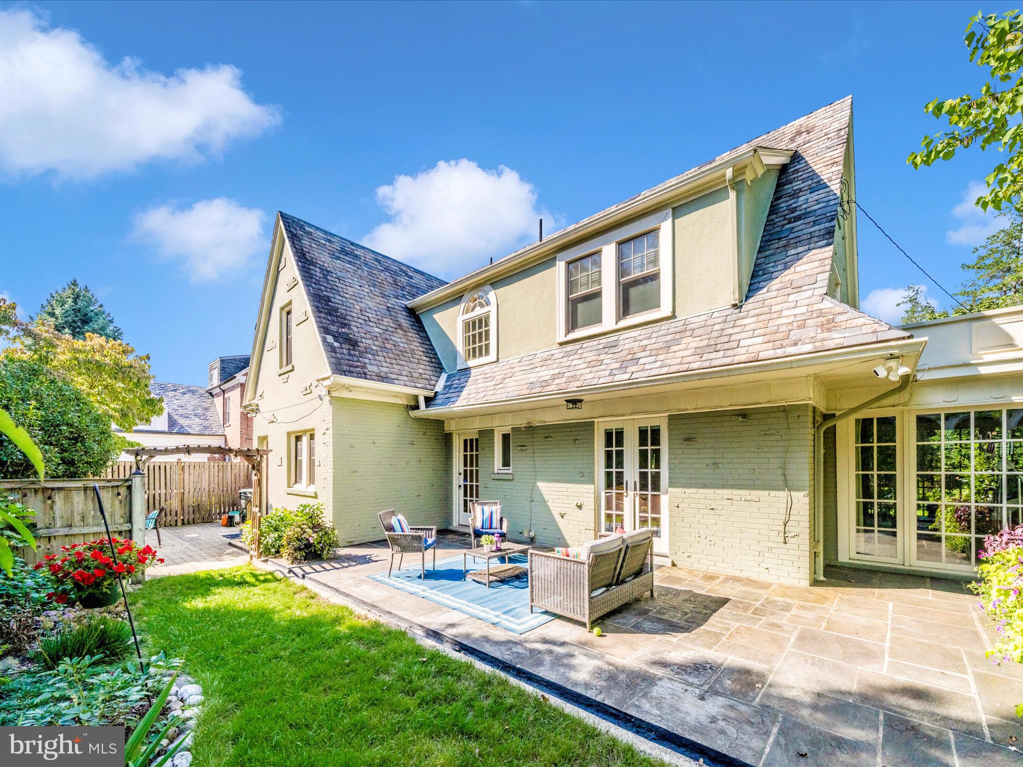 CHEVY CHASE - Residential