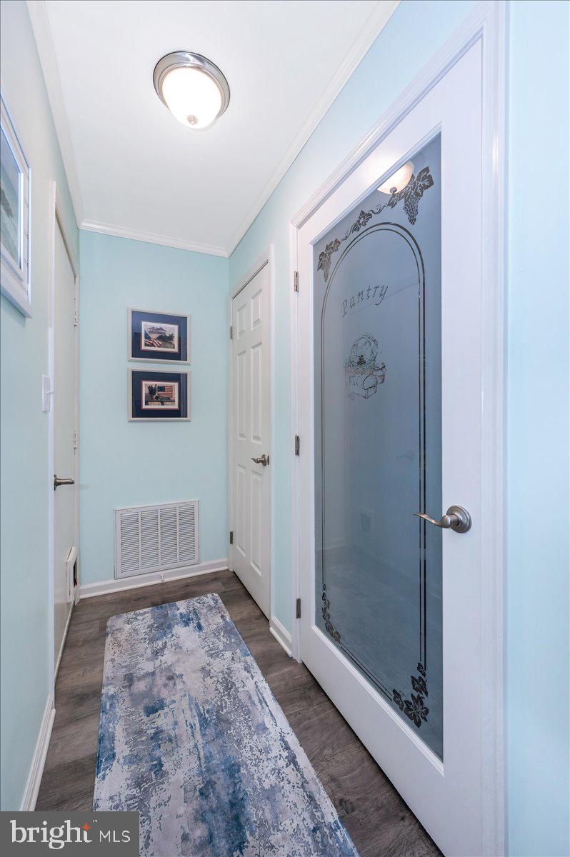 TOWNE OAK VILLAGE - Residential