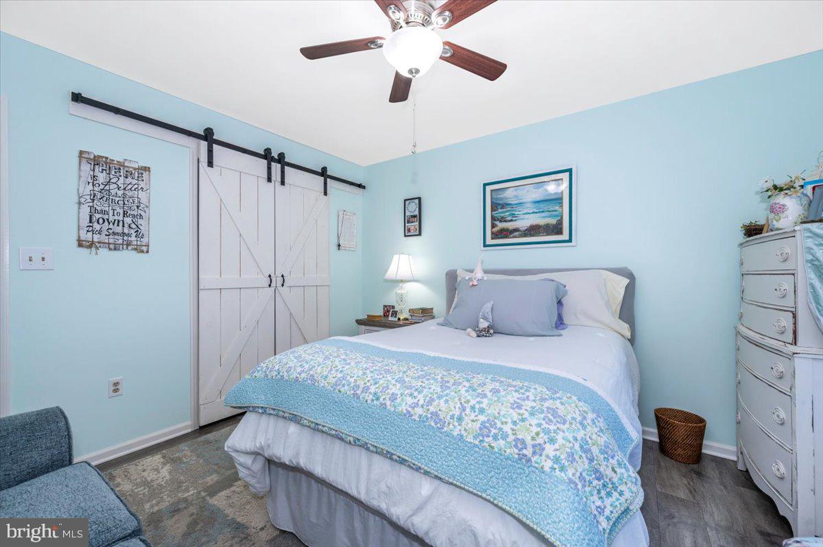 TOWNE OAK VILLAGE - Residential