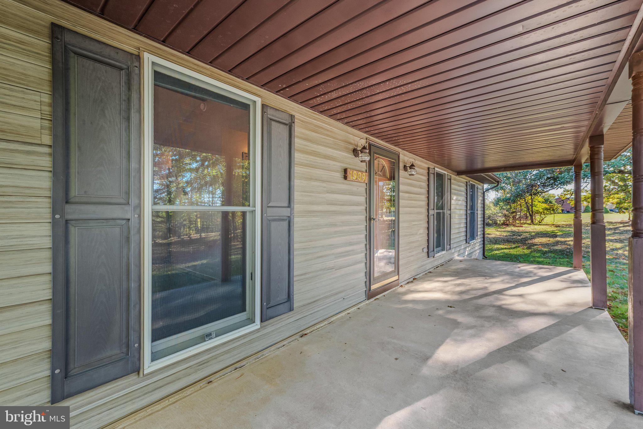 1909 SPOHRS ROAD