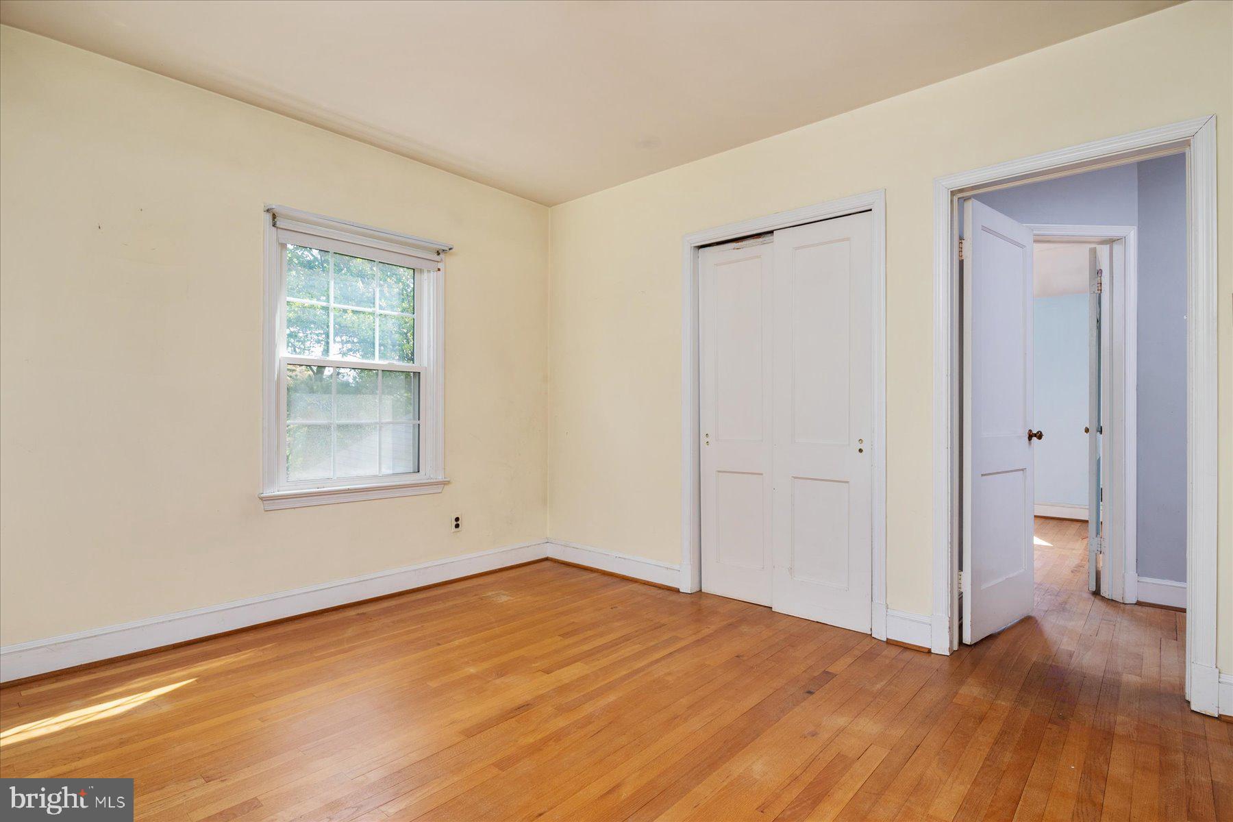 OLDE SEVERNA PARK - Residential