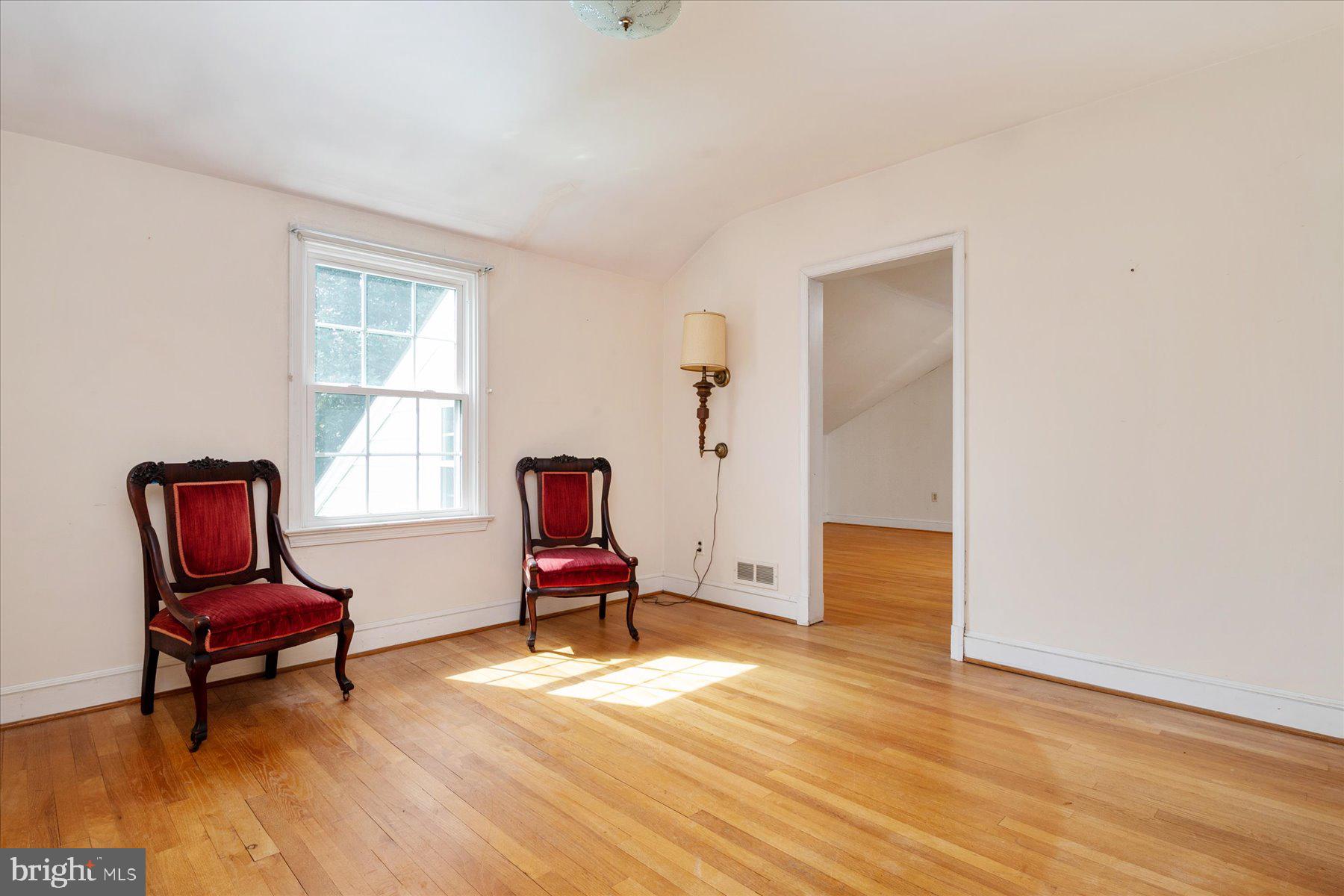 OLDE SEVERNA PARK - Residential