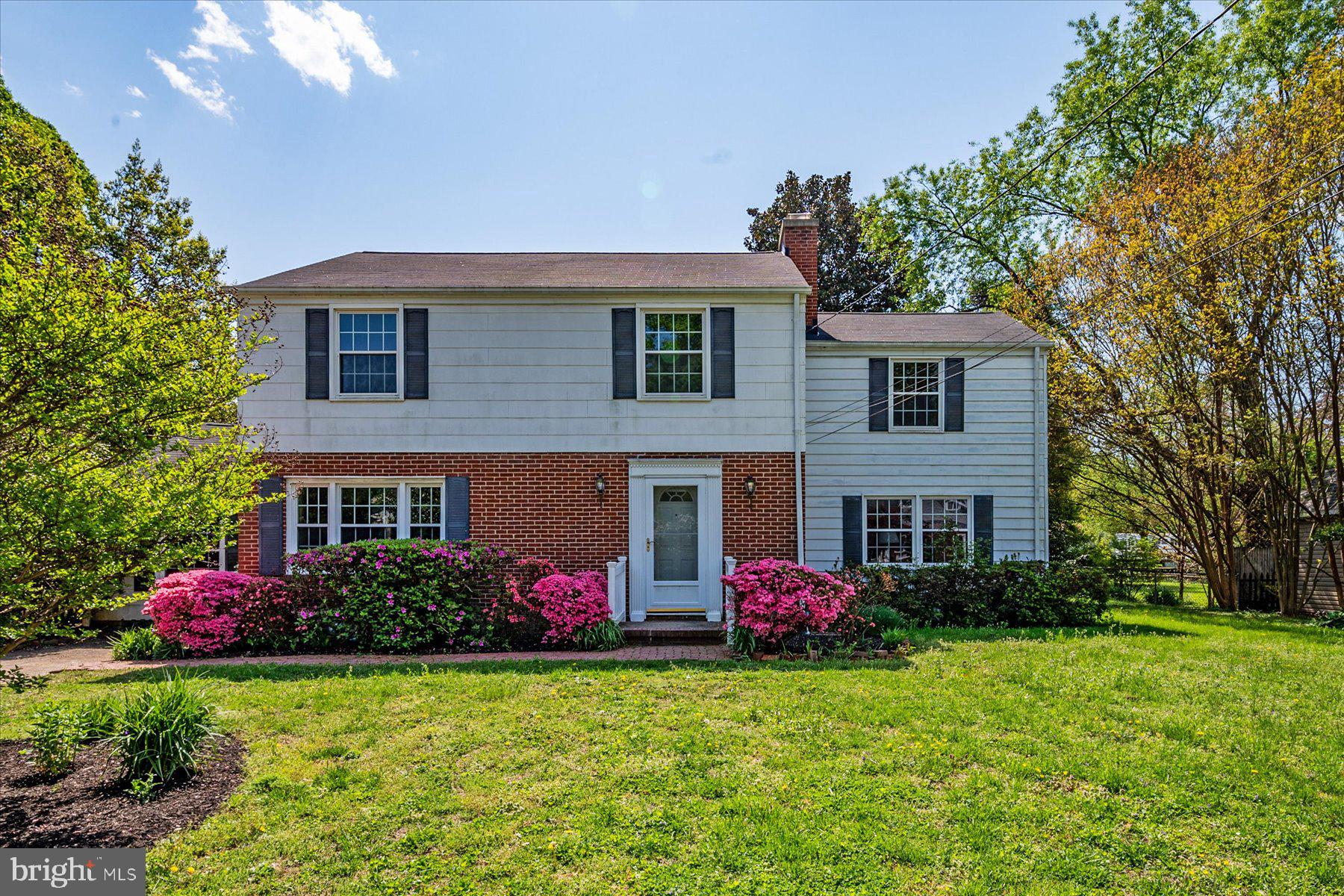 OLDE SEVERNA PARK - Residential