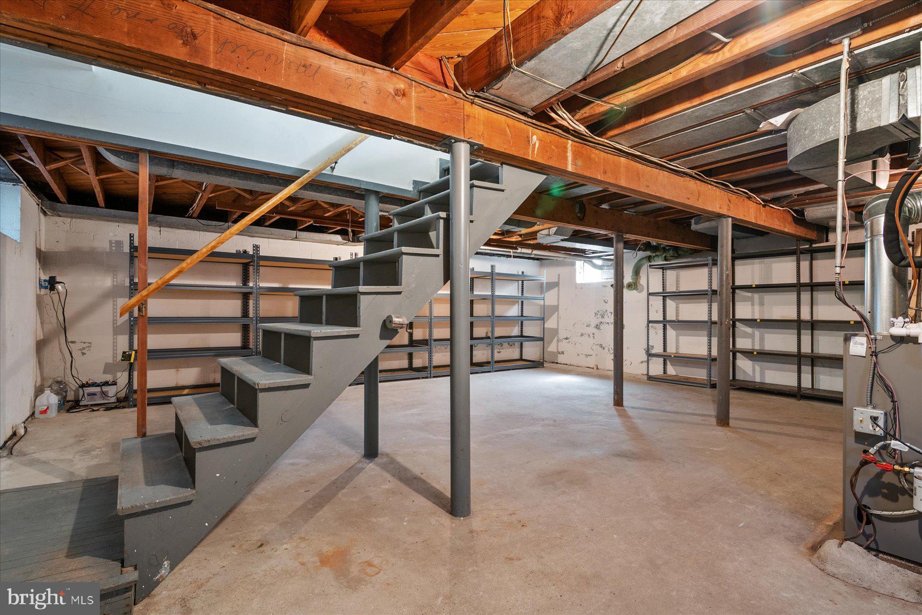 OLDE SEVERNA PARK - Residential