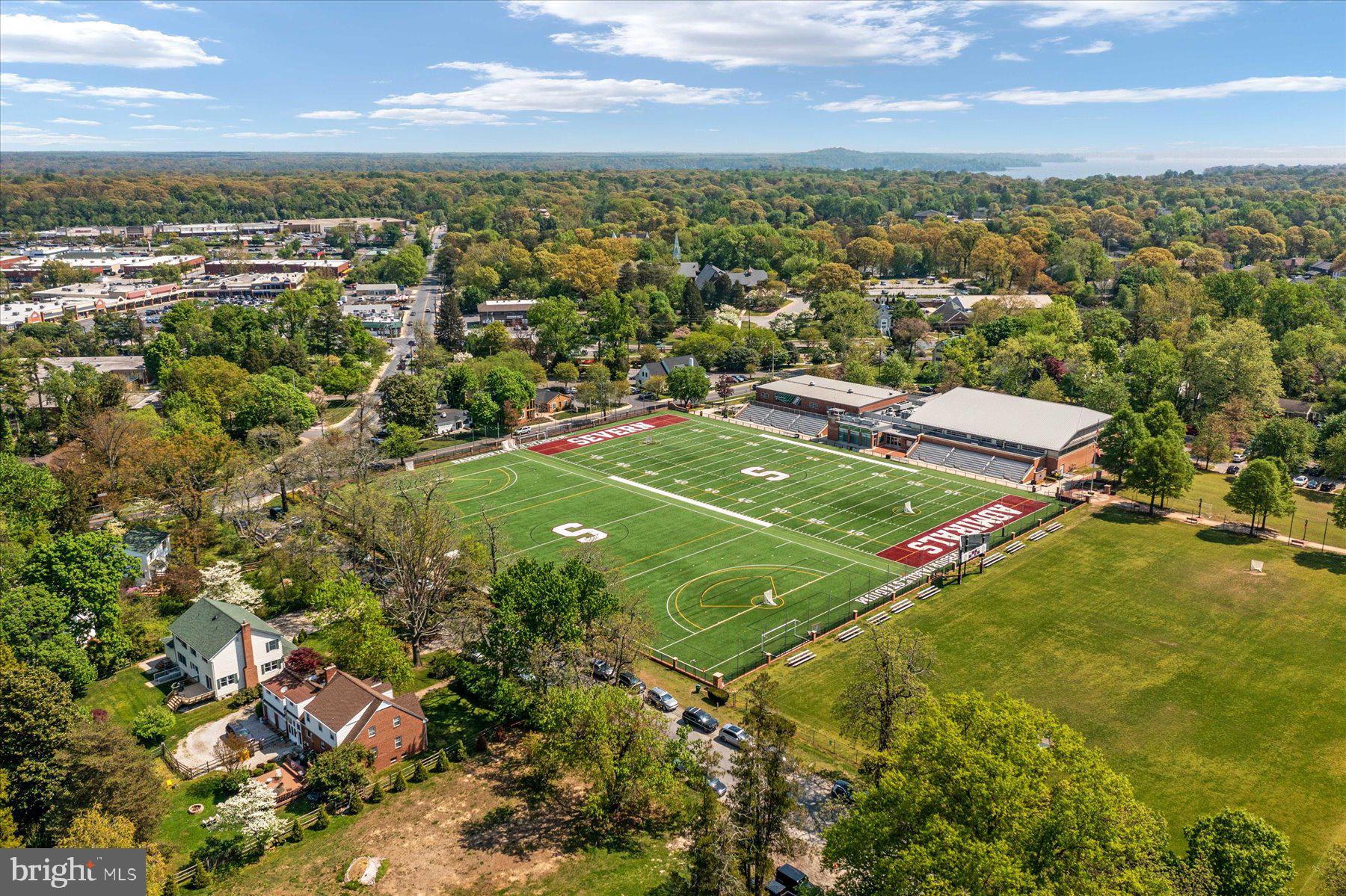 OLDE SEVERNA PARK - Residential