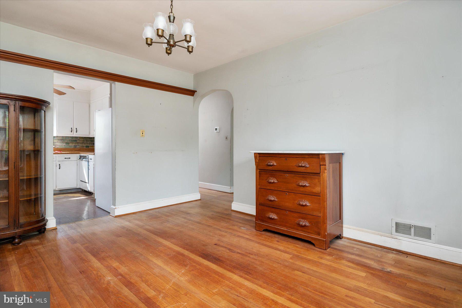 OLDE SEVERNA PARK - Residential