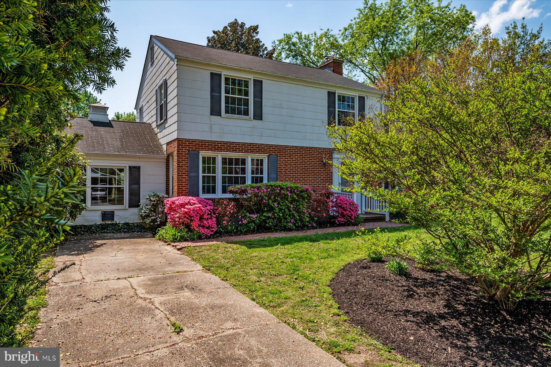 OLDE SEVERNA PARK - Residential
