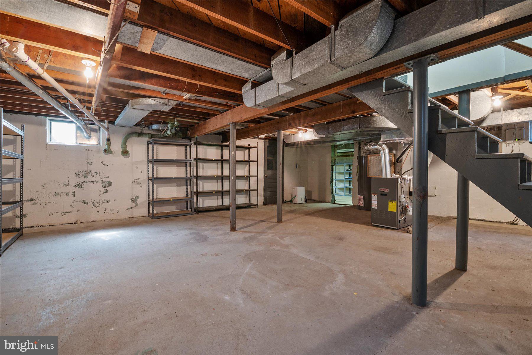 OLDE SEVERNA PARK - Residential