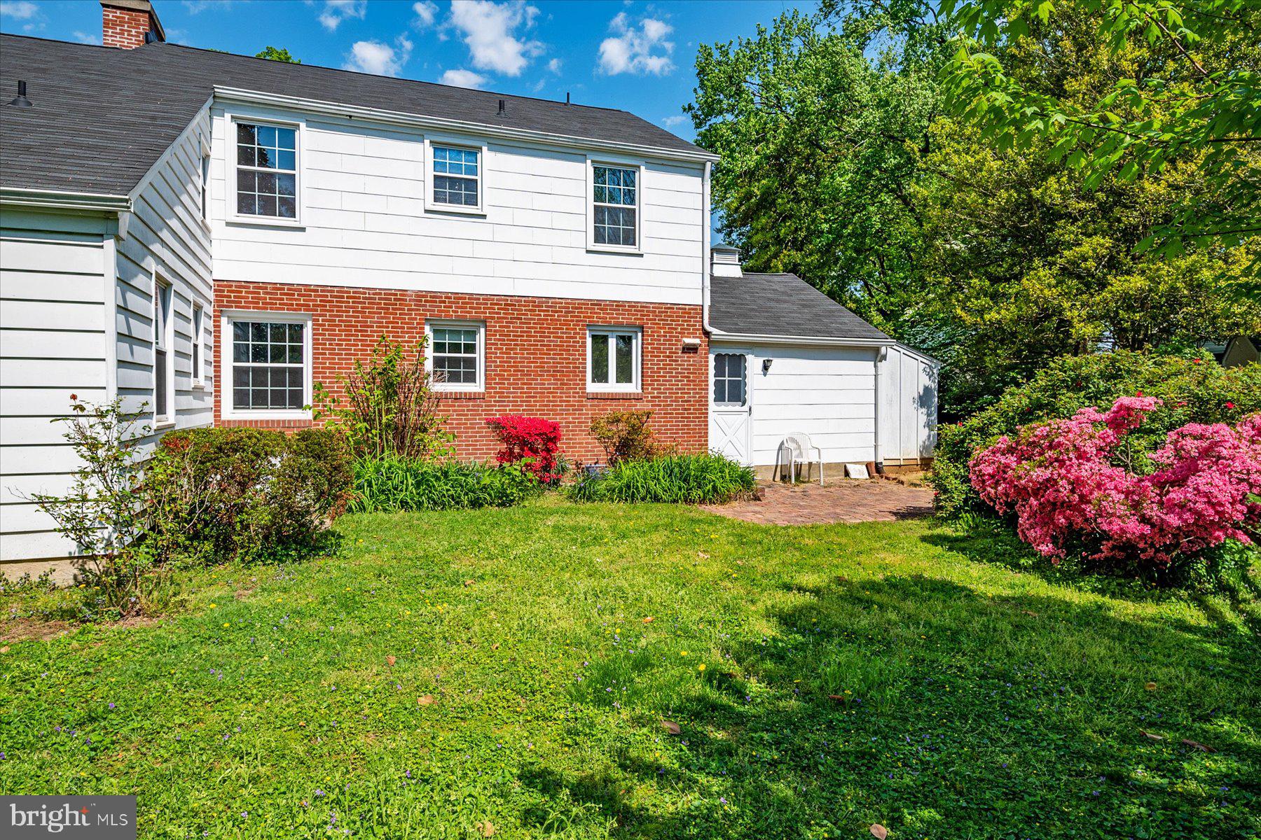 OLDE SEVERNA PARK - Residential