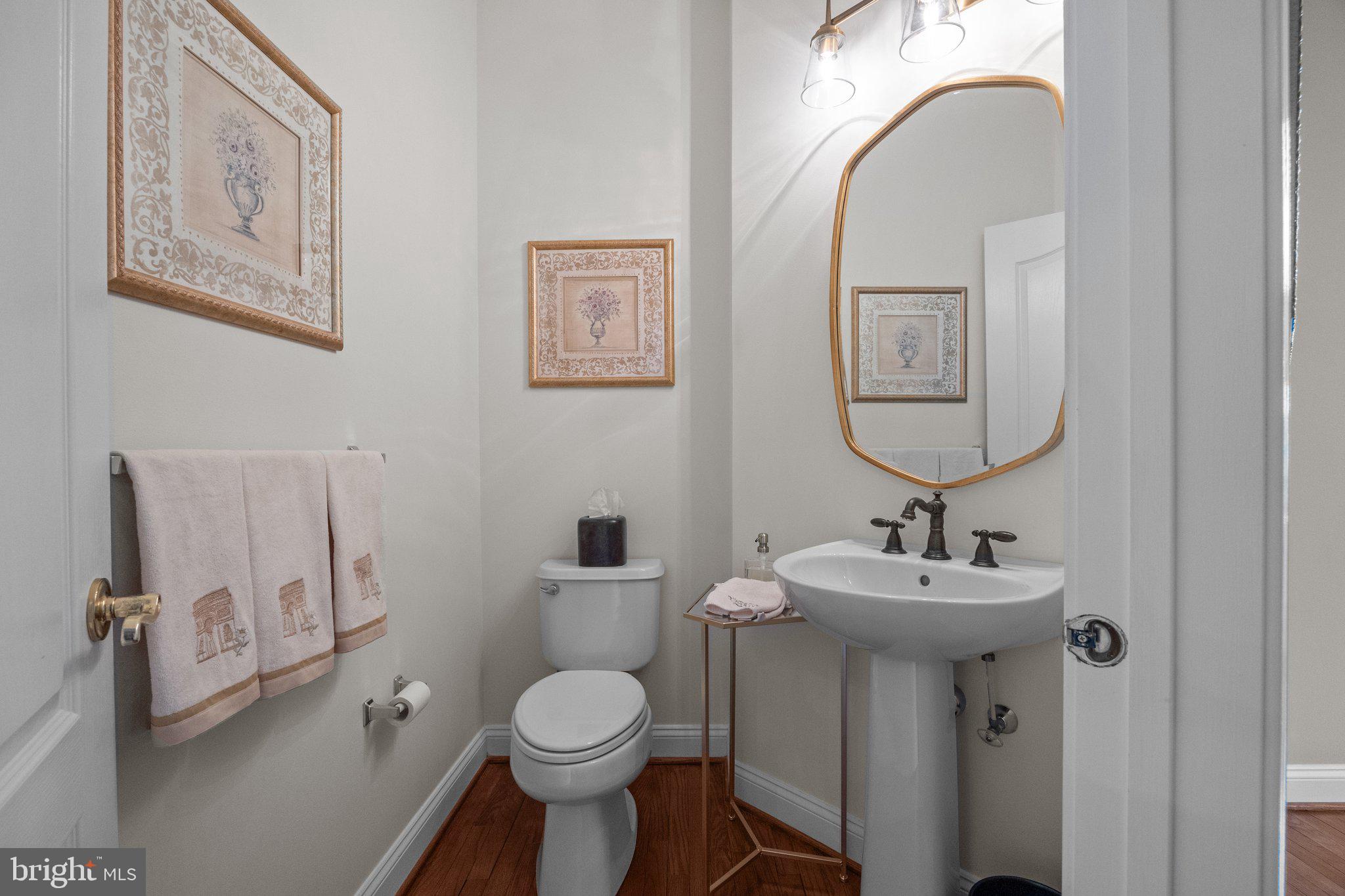 NORTHAMPTON HUNT - Residential