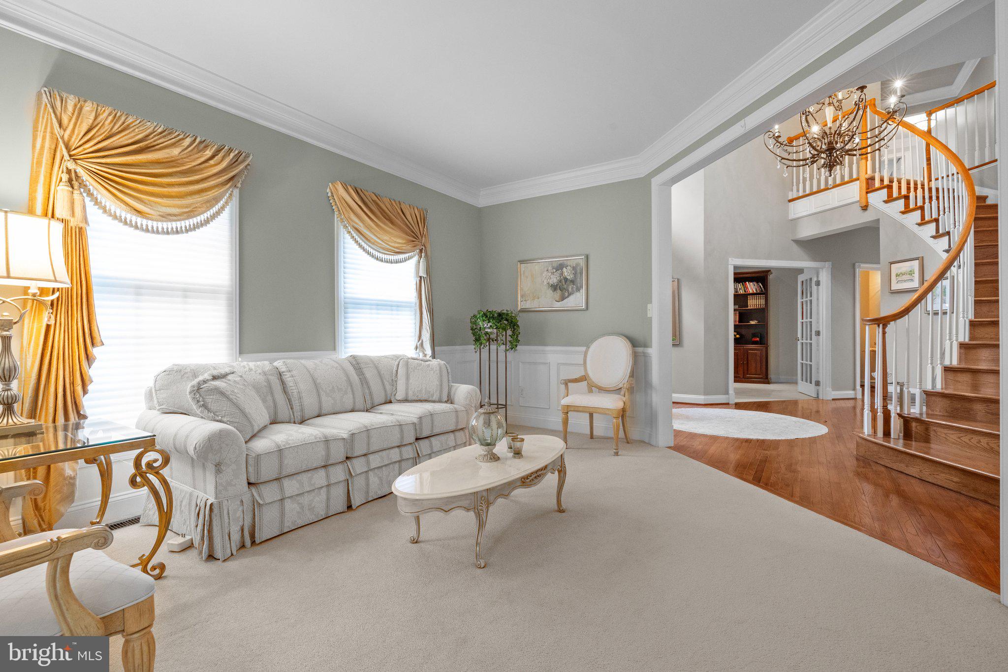 NORTHAMPTON HUNT - Residential