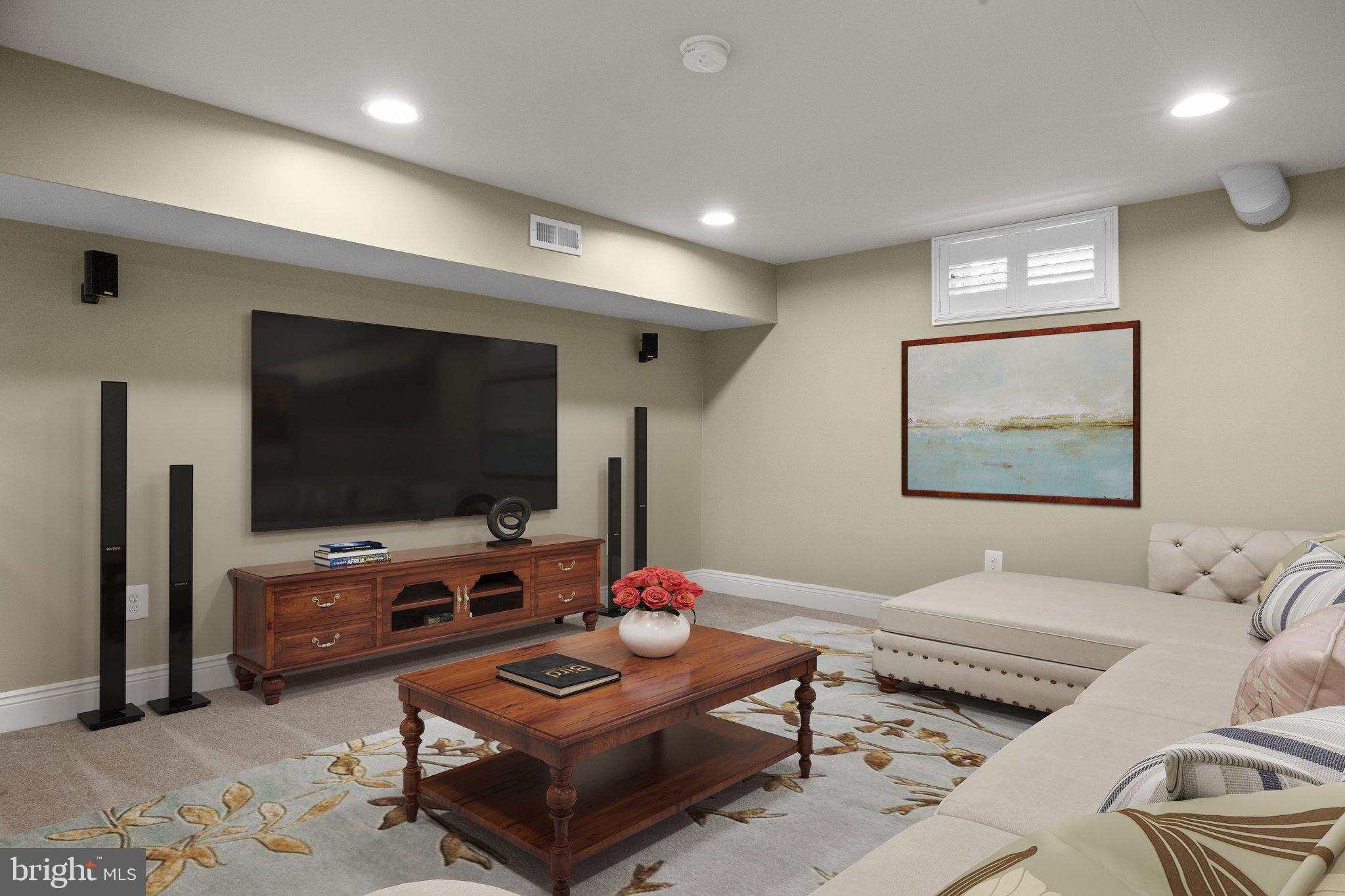 NORTHAMPTON HUNT - Residential