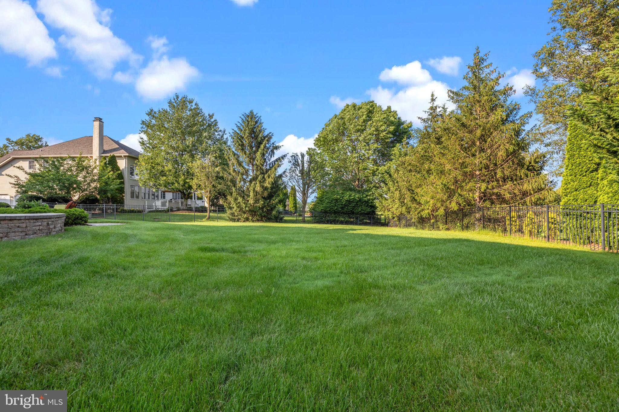 NORTHAMPTON HUNT - Residential