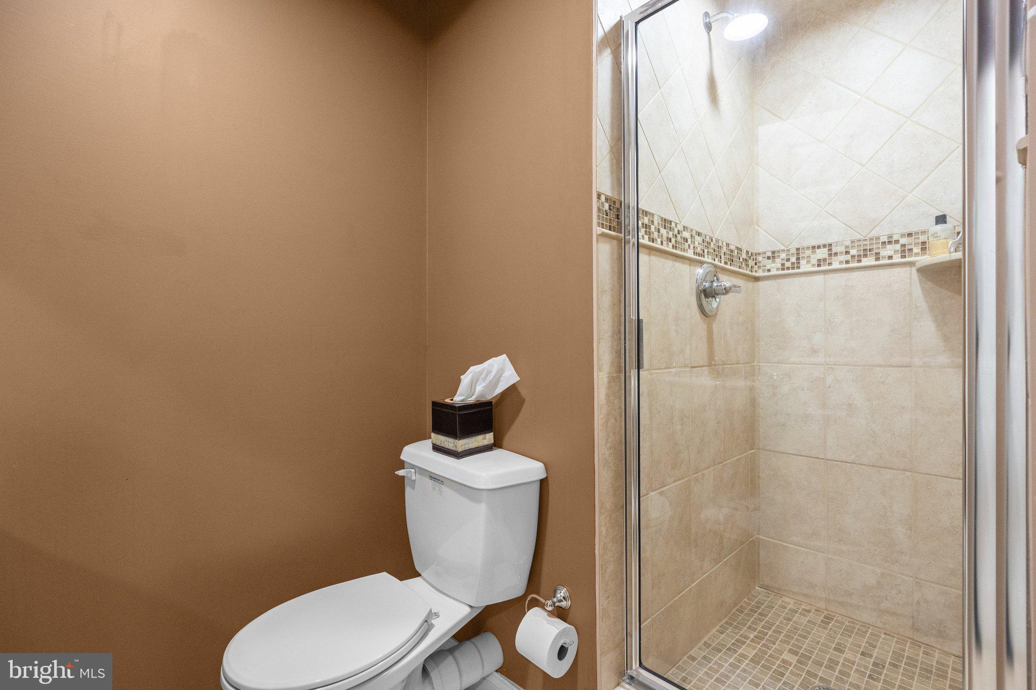 NORTHAMPTON HUNT - Residential