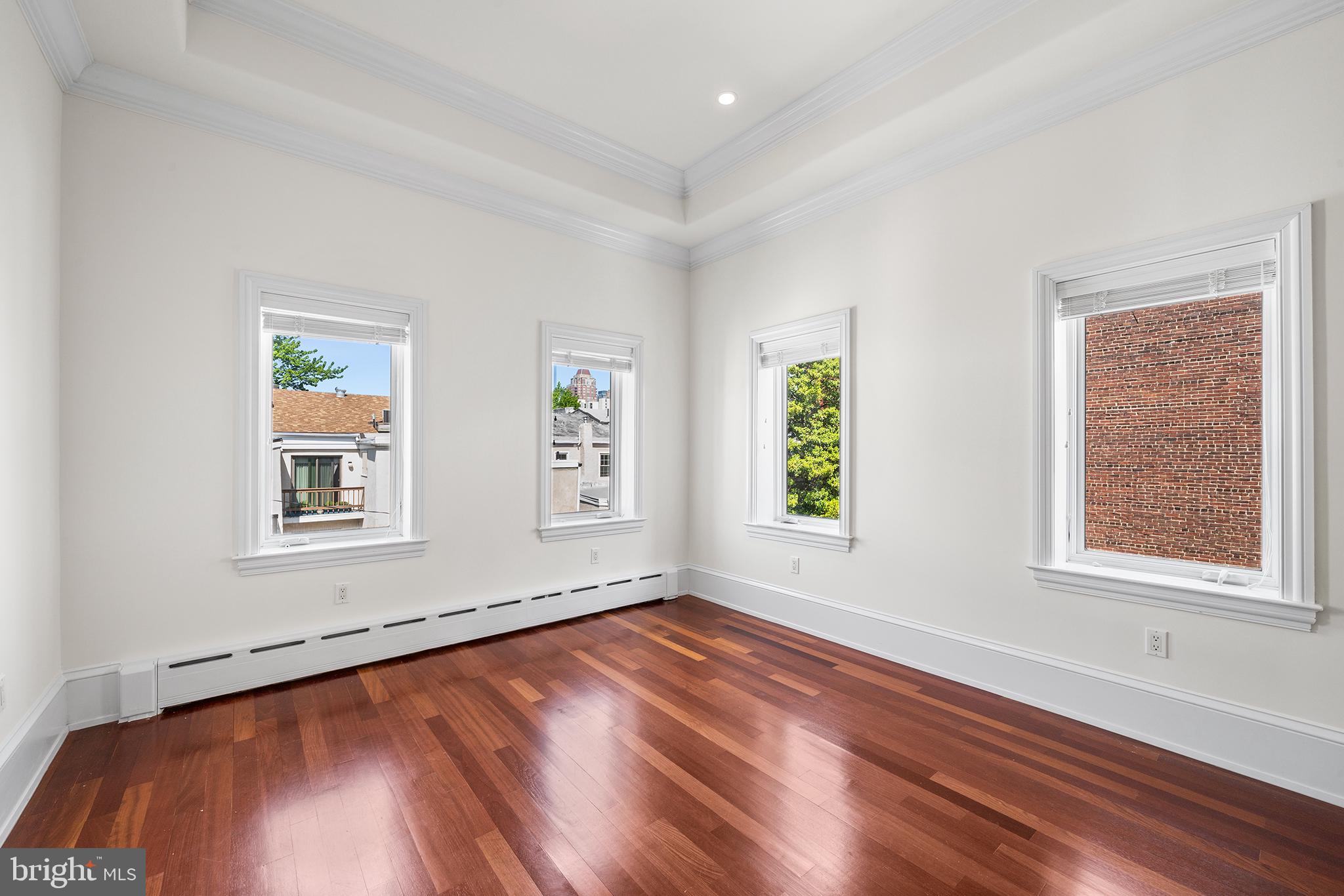 BELLA VISTA - Residential