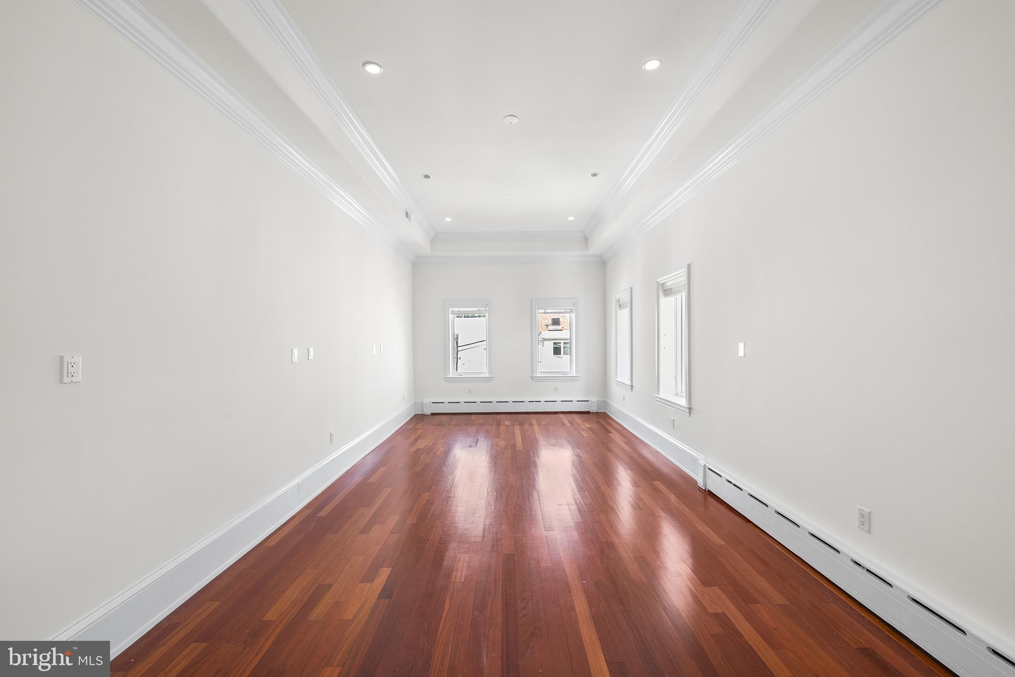 BELLA VISTA - Residential