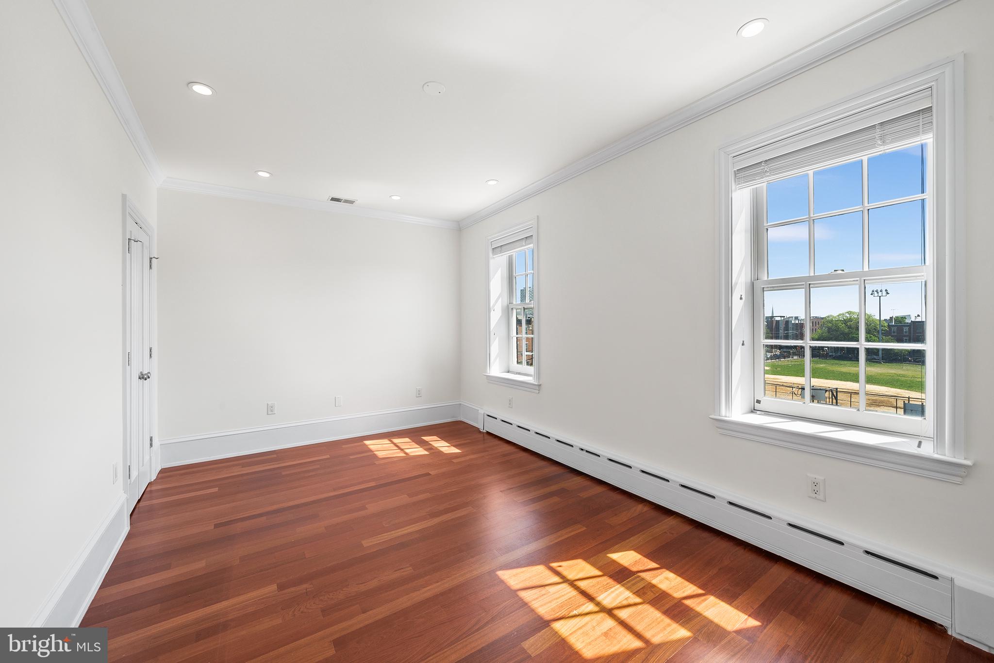 BELLA VISTA - Residential