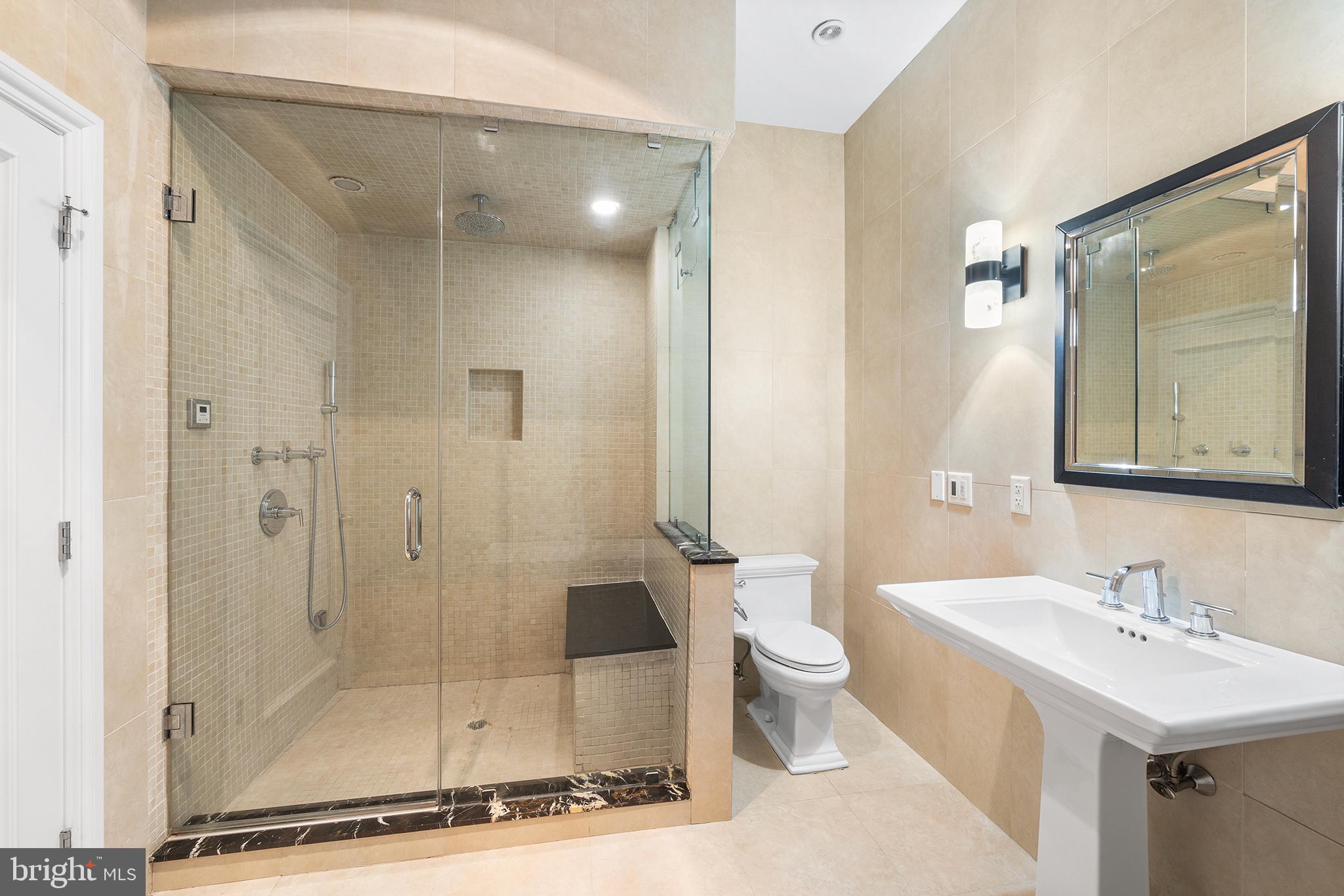 BELLA VISTA - Residential