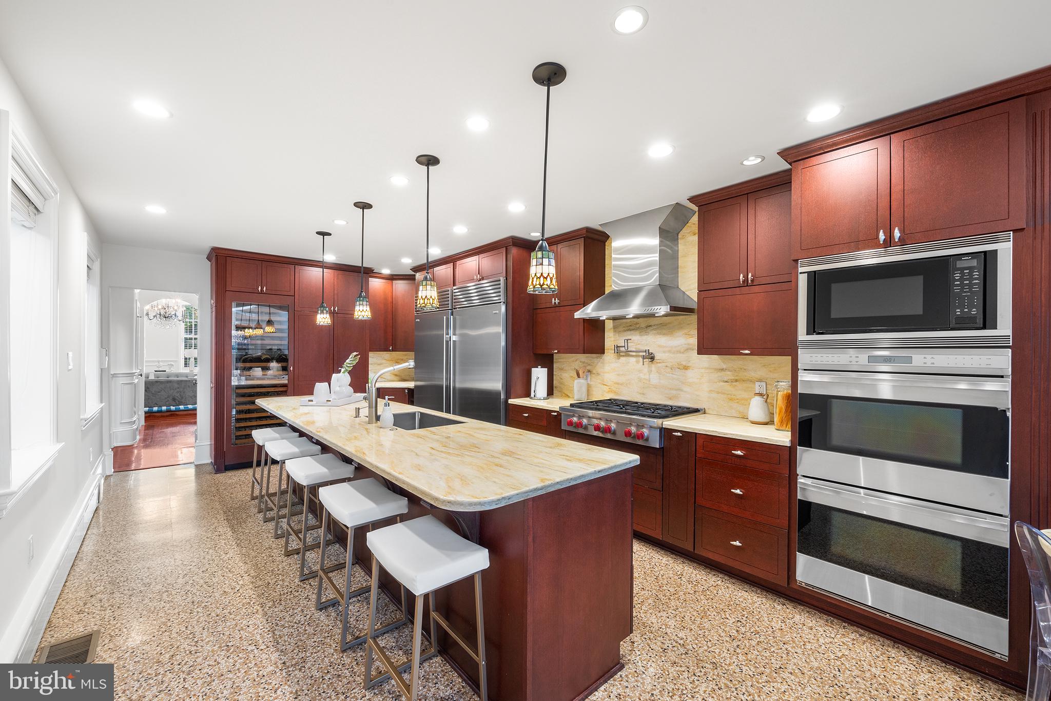 BELLA VISTA - Residential