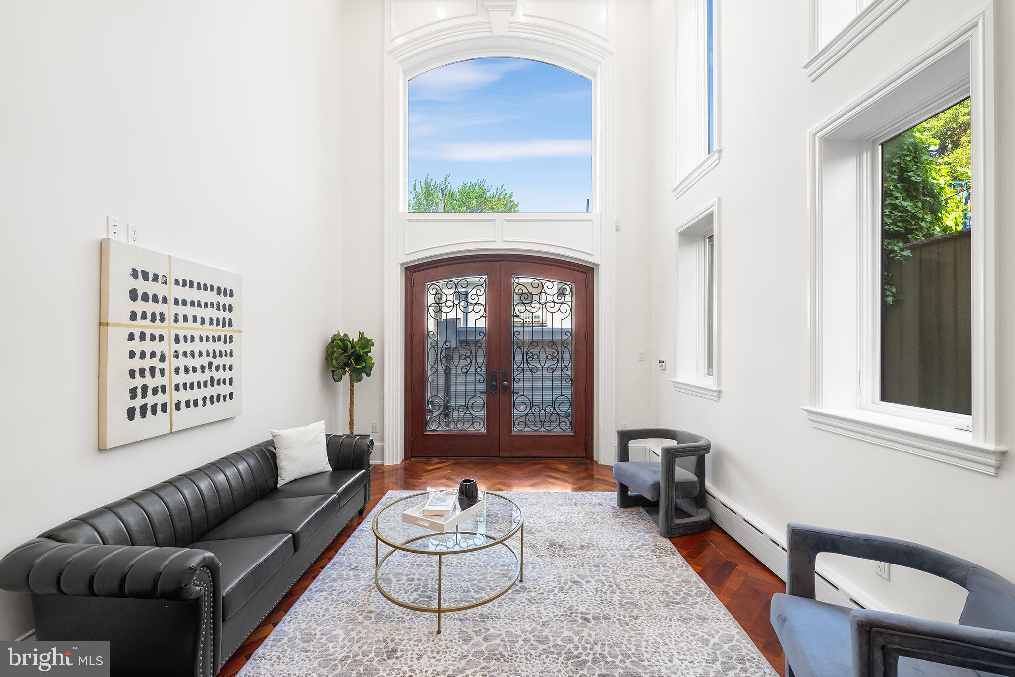 BELLA VISTA - Residential