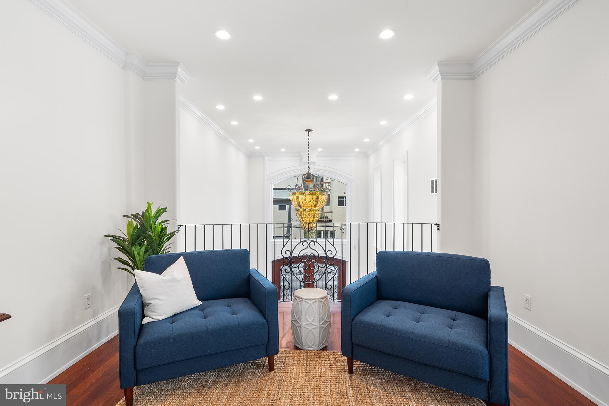 BELLA VISTA - Residential