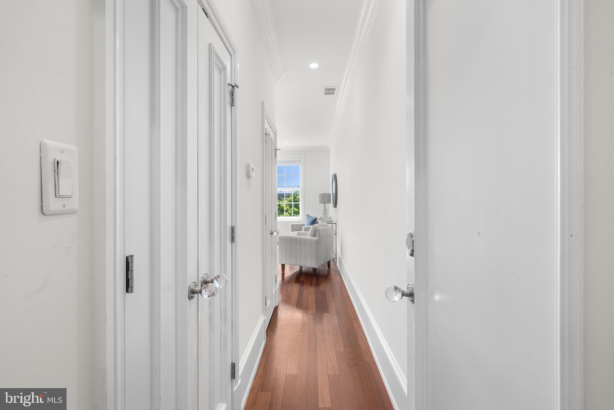 BELLA VISTA - Residential